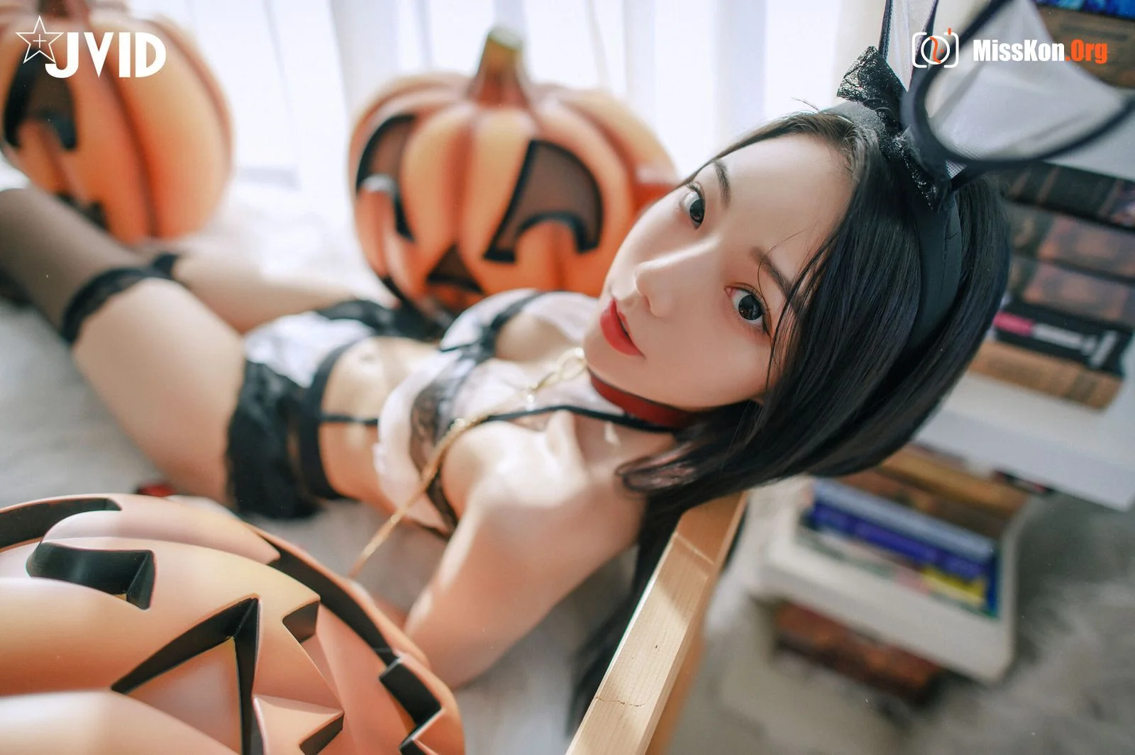 Tweet: Devil Bunny - Photo 15