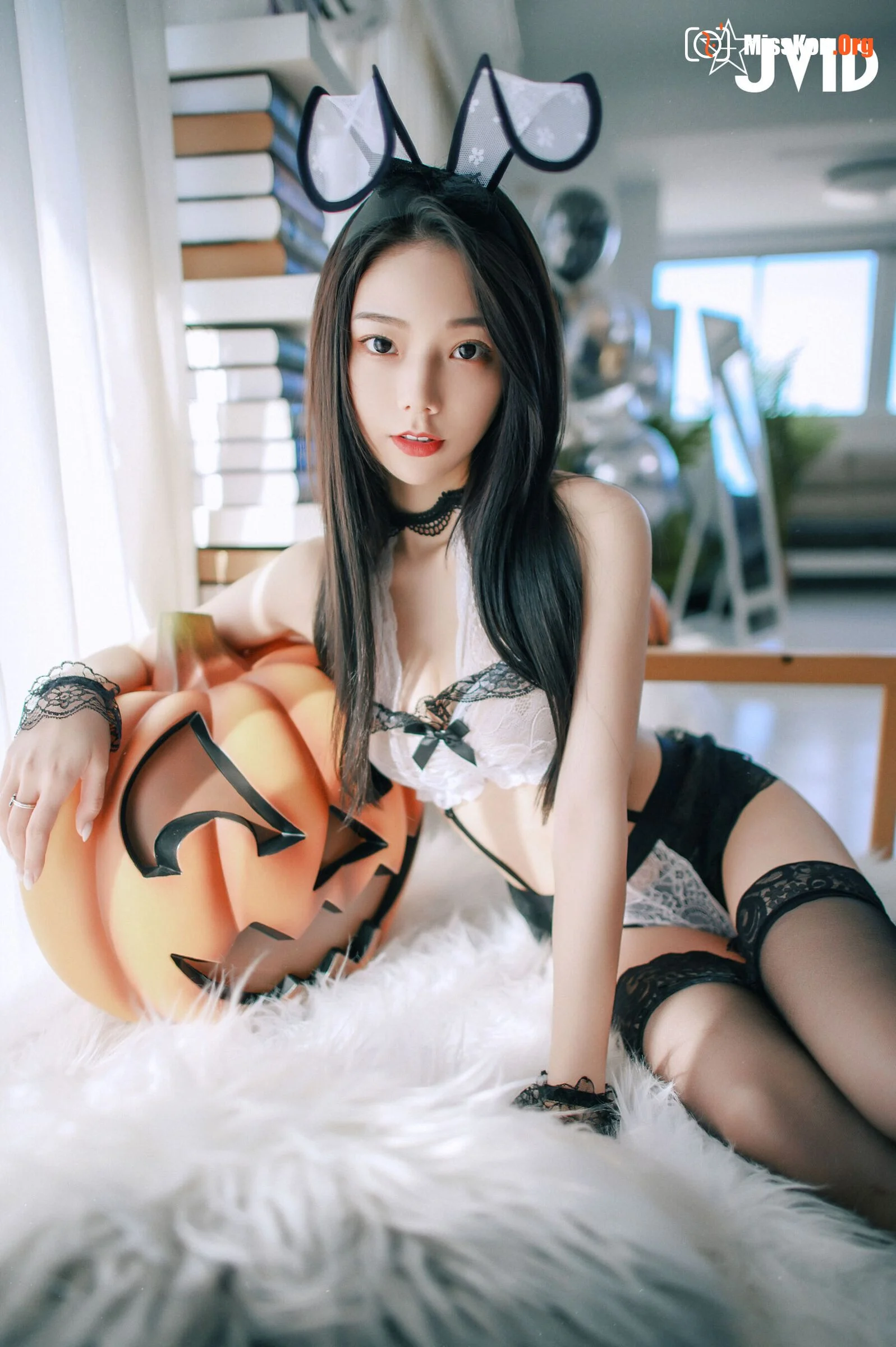 Tweet: Devil Bunny - Photo 26