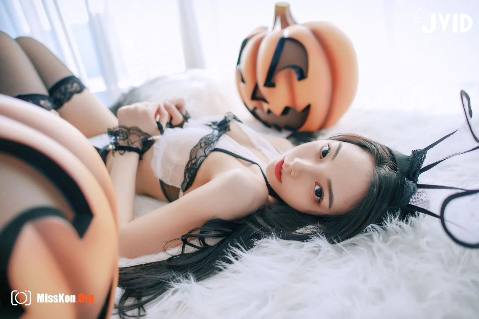 Tweet: Devil Bunny - Photo 77