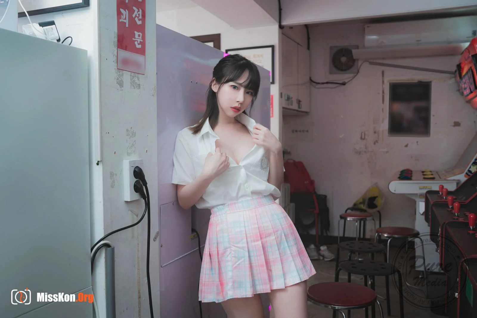Uhye - Photo 12