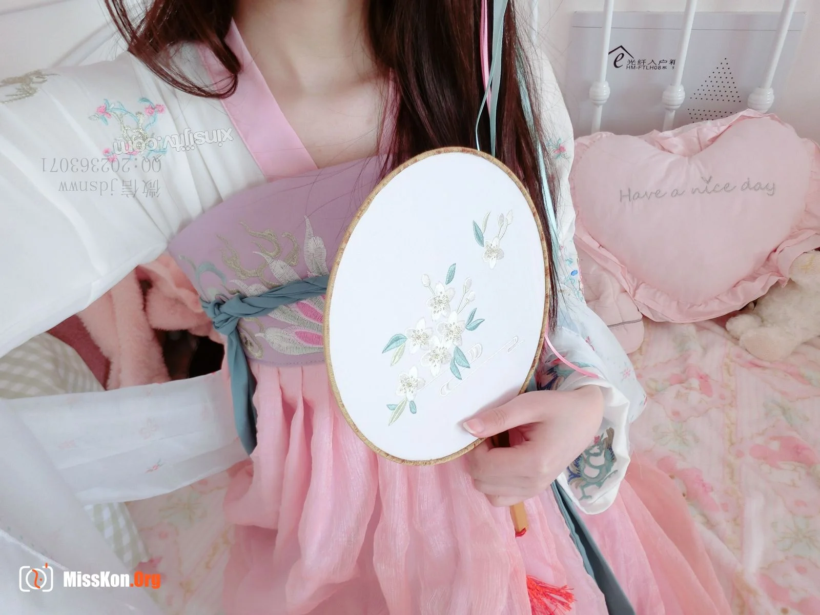 Unknown Chinese model large-scale private photo shoot - Photo 4