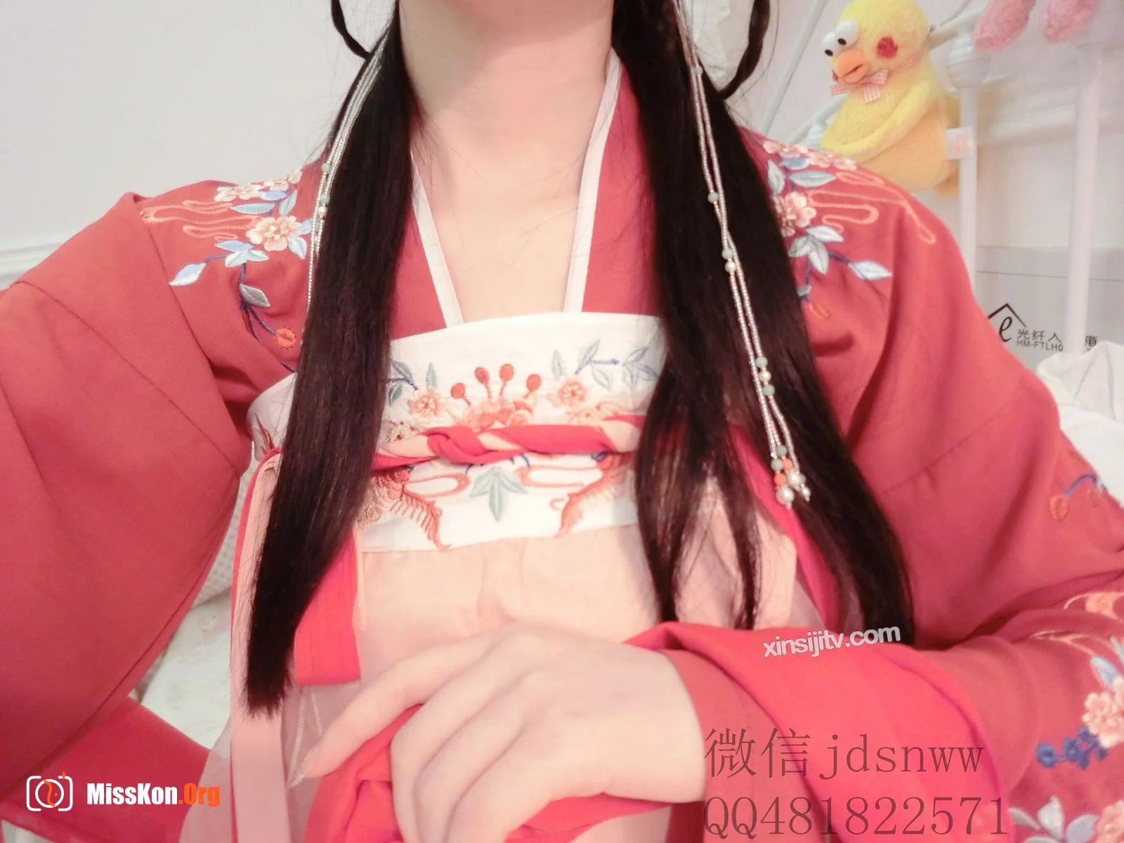 Unknown Chinese model large-scale private photo shoot - Photo 6