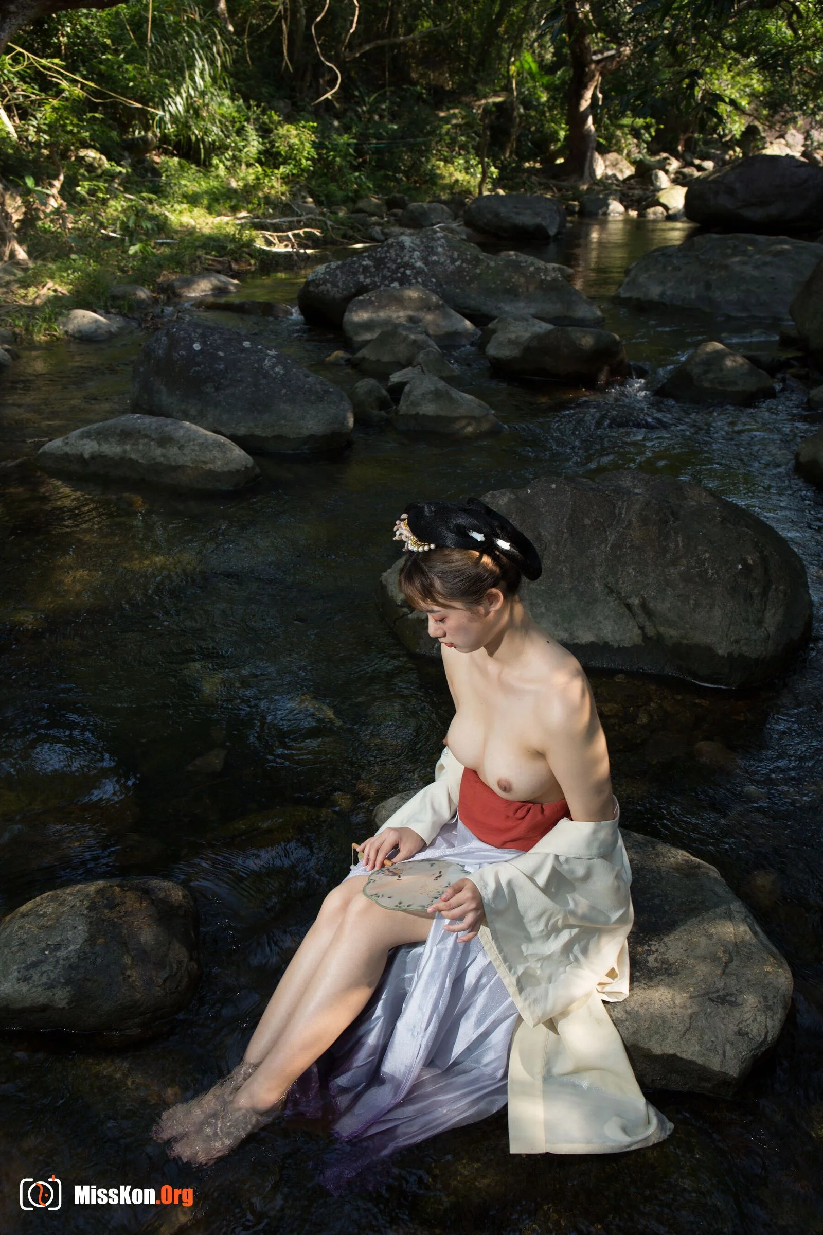 Unknown Chinese model private photo shoot (2020-10-10) - Photo 11