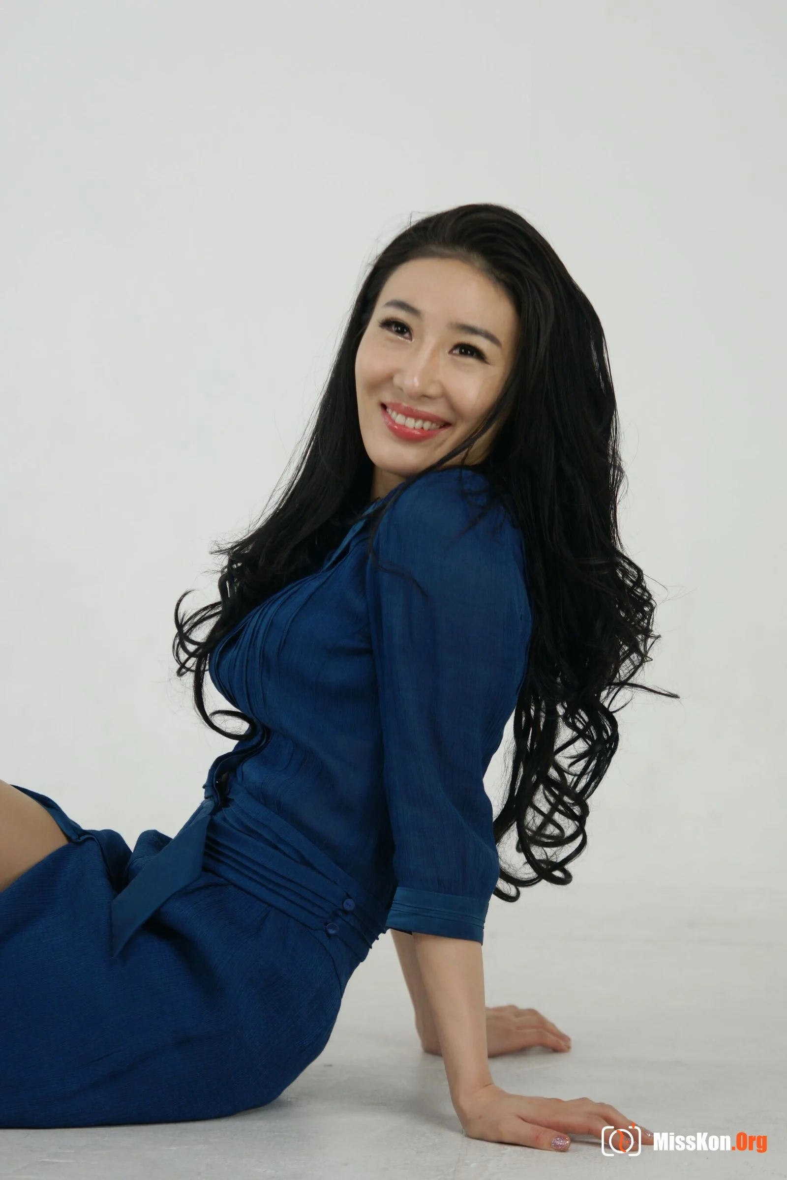Unknown Korean model large-scale private photo set - Photo 3