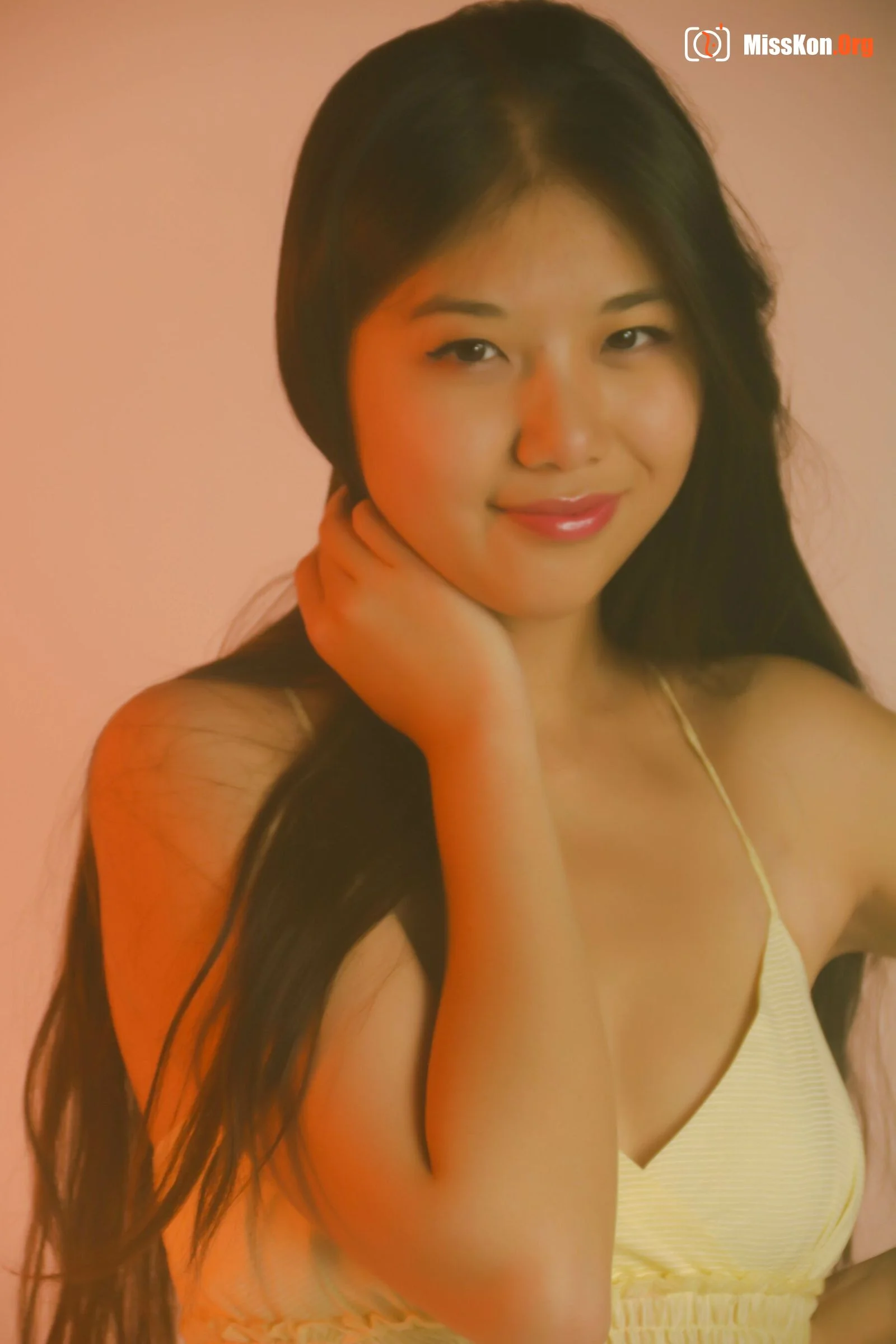 Unknown Singaporean model photo set: Special - Photo 14