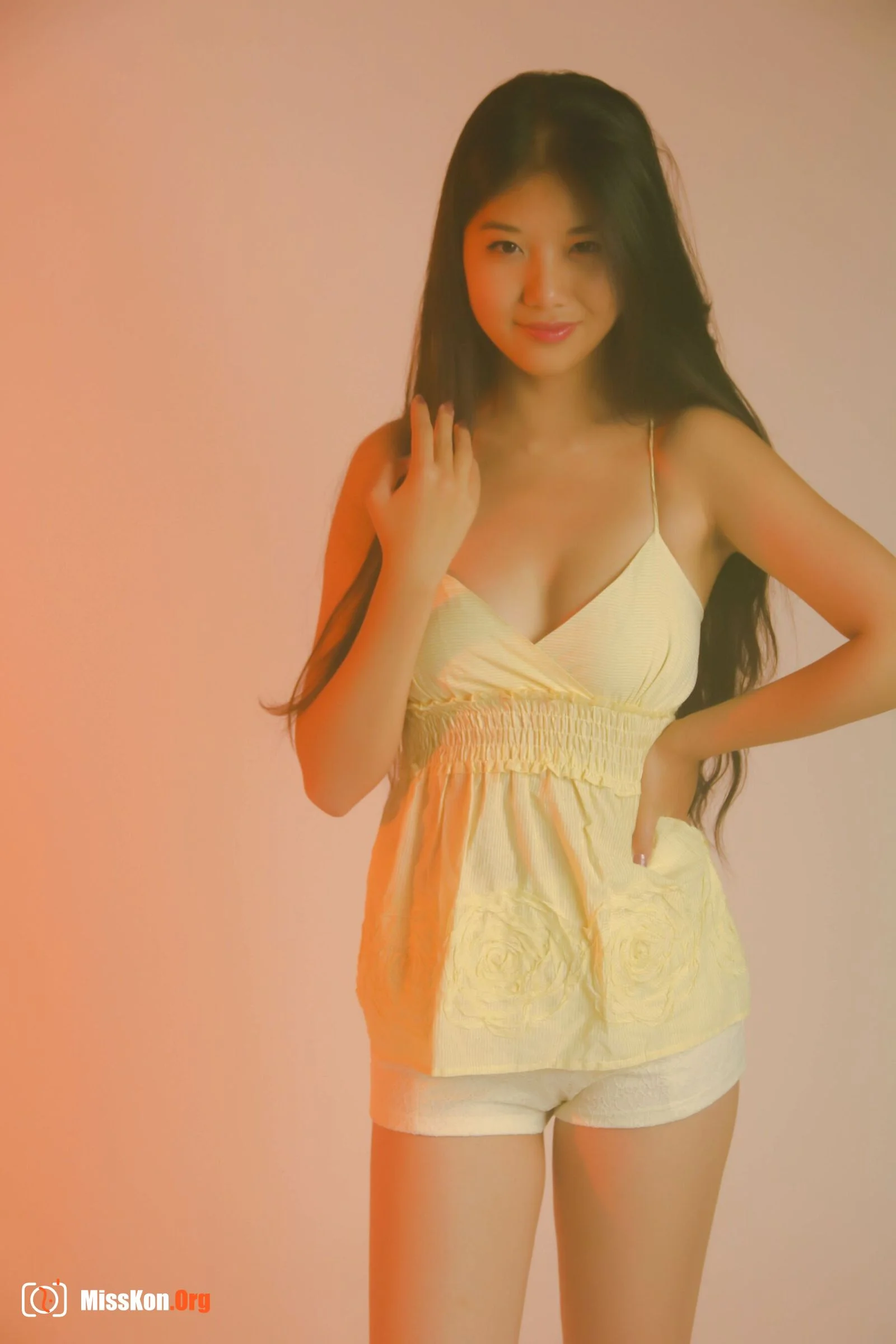 Unknown Singaporean model photo set: Special - Photo 16