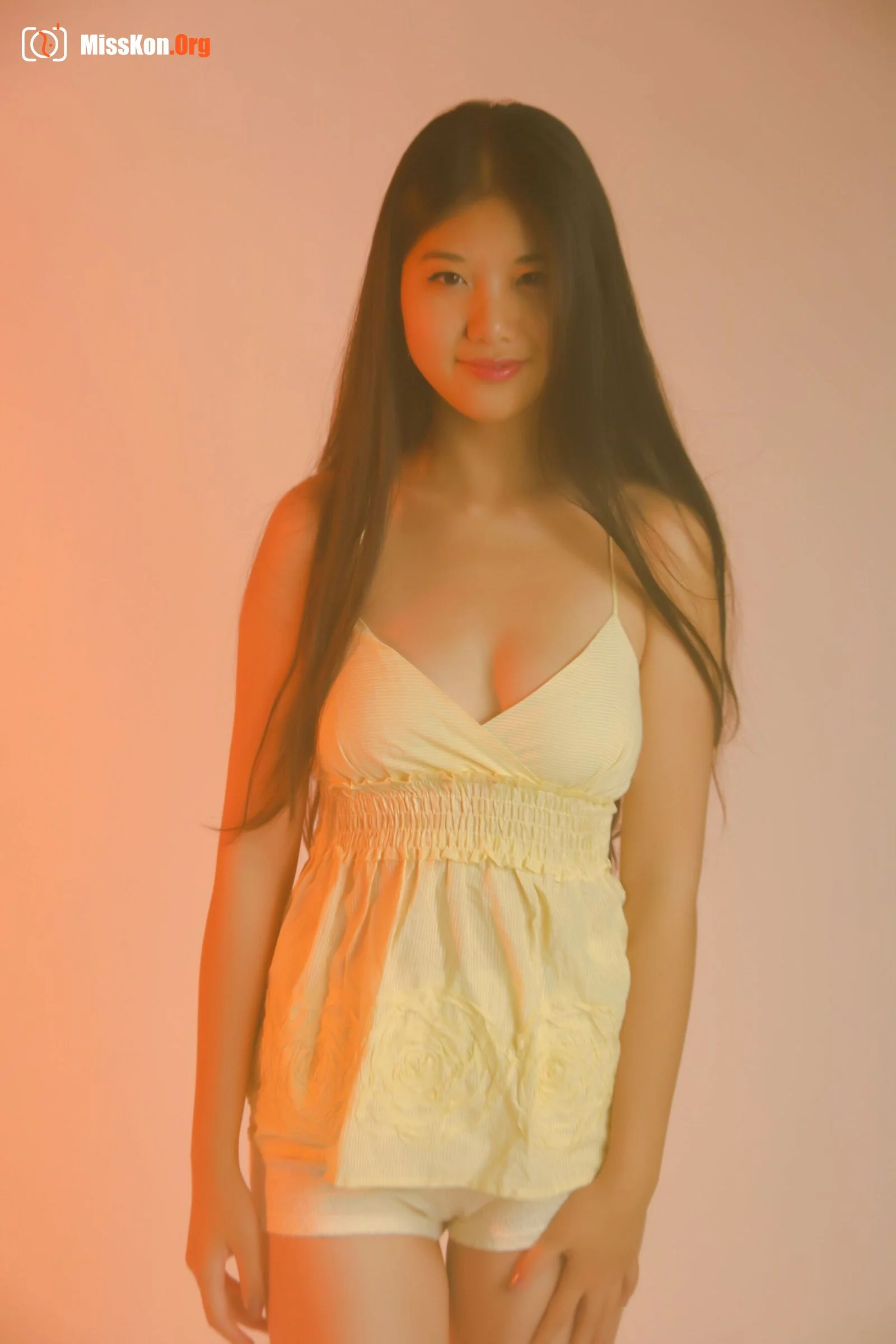 Unknown Singaporean model photo set: Special - Photo 17