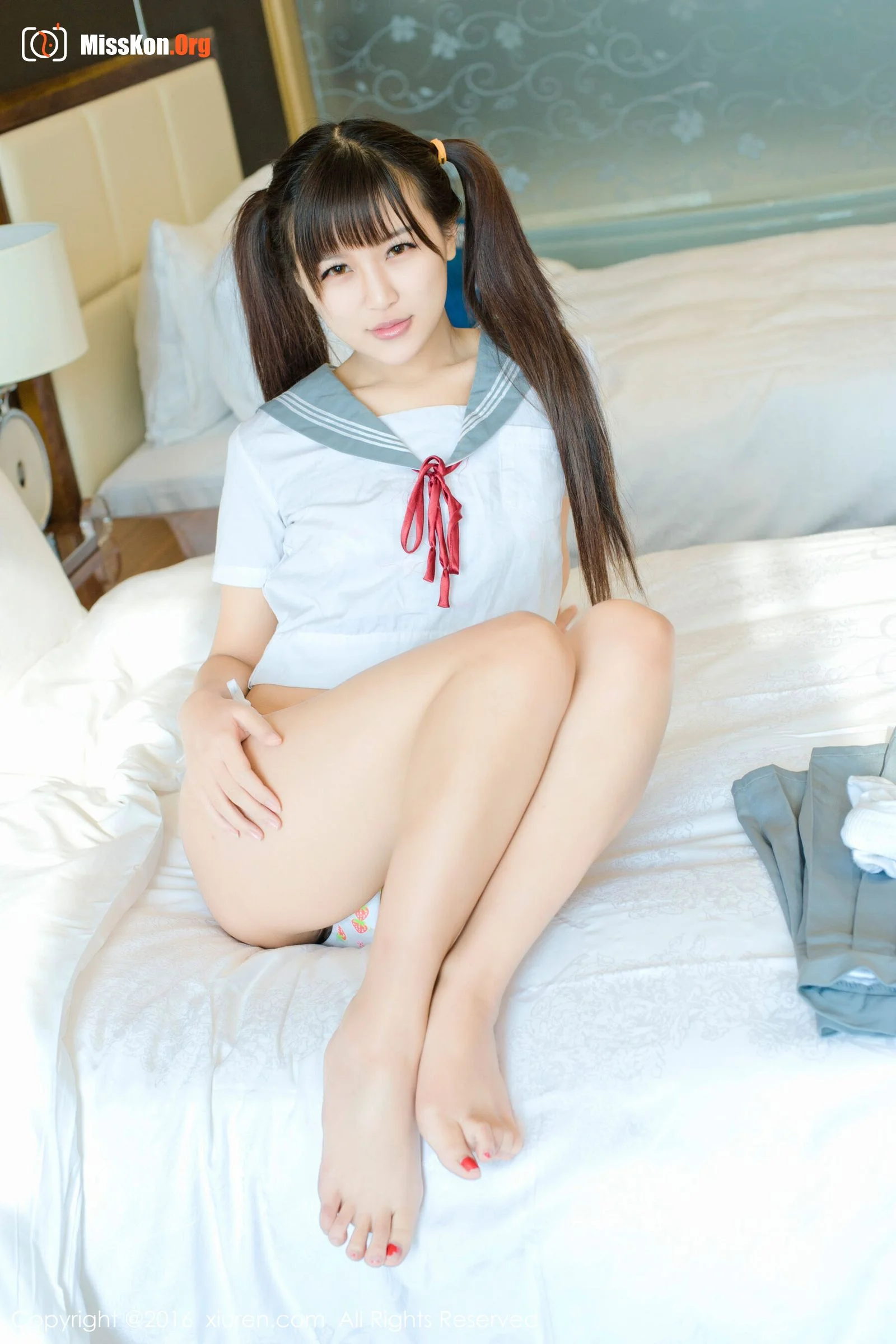 V Hee Hee Hee Hee Eun v - Photo 28