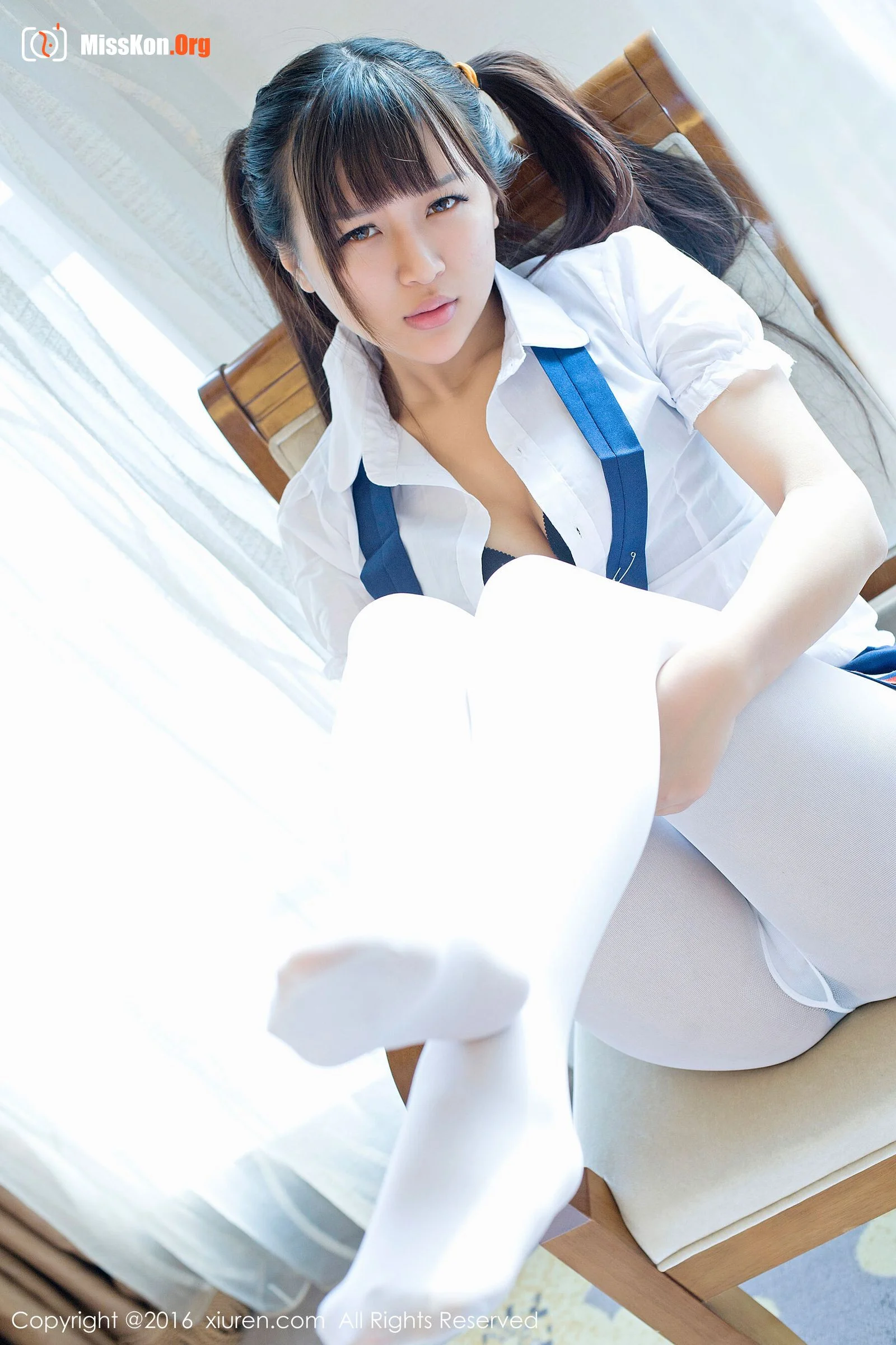 V Hee Hee Hee Hee Eun v - Photo 50