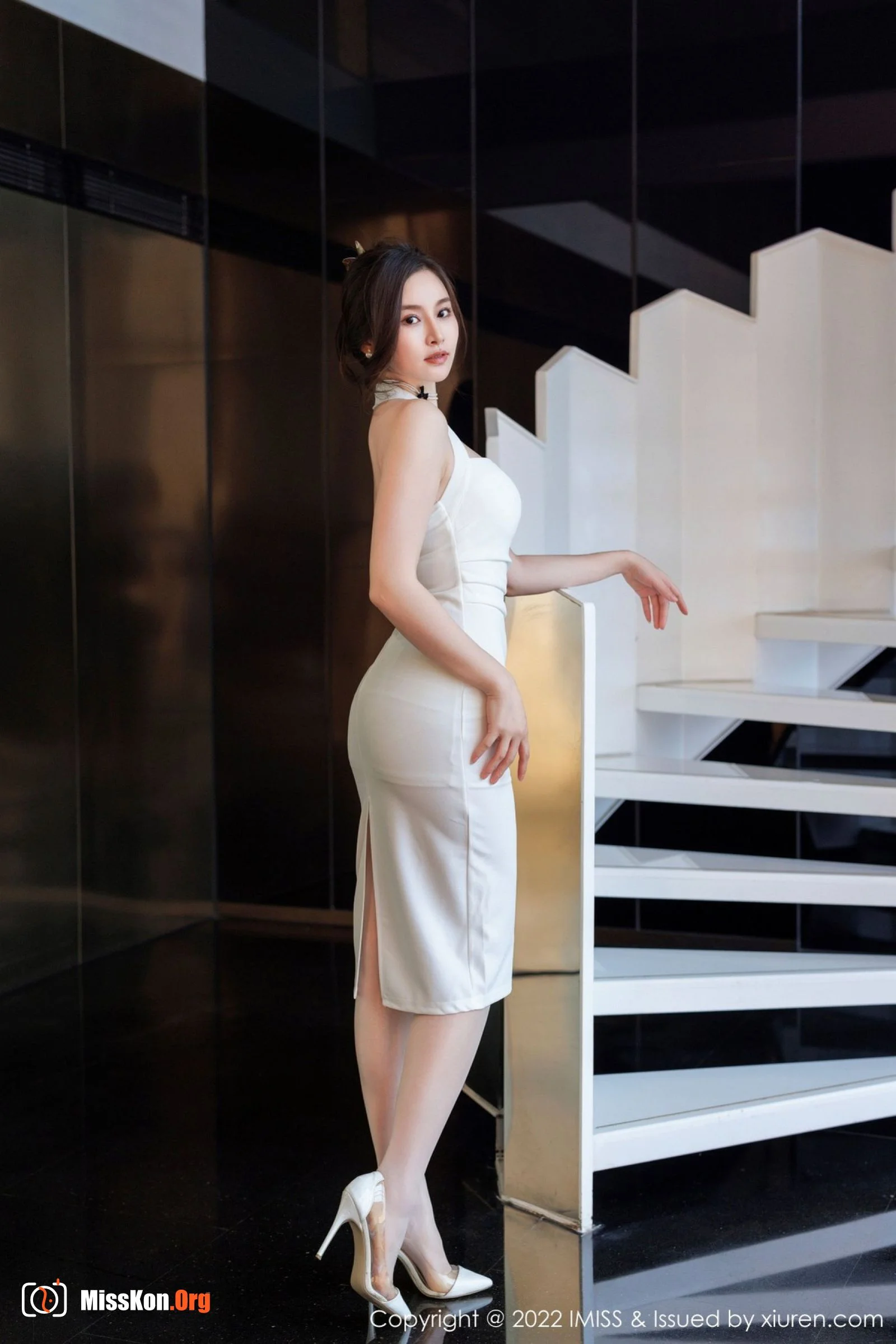 Vanessa - Photo 15