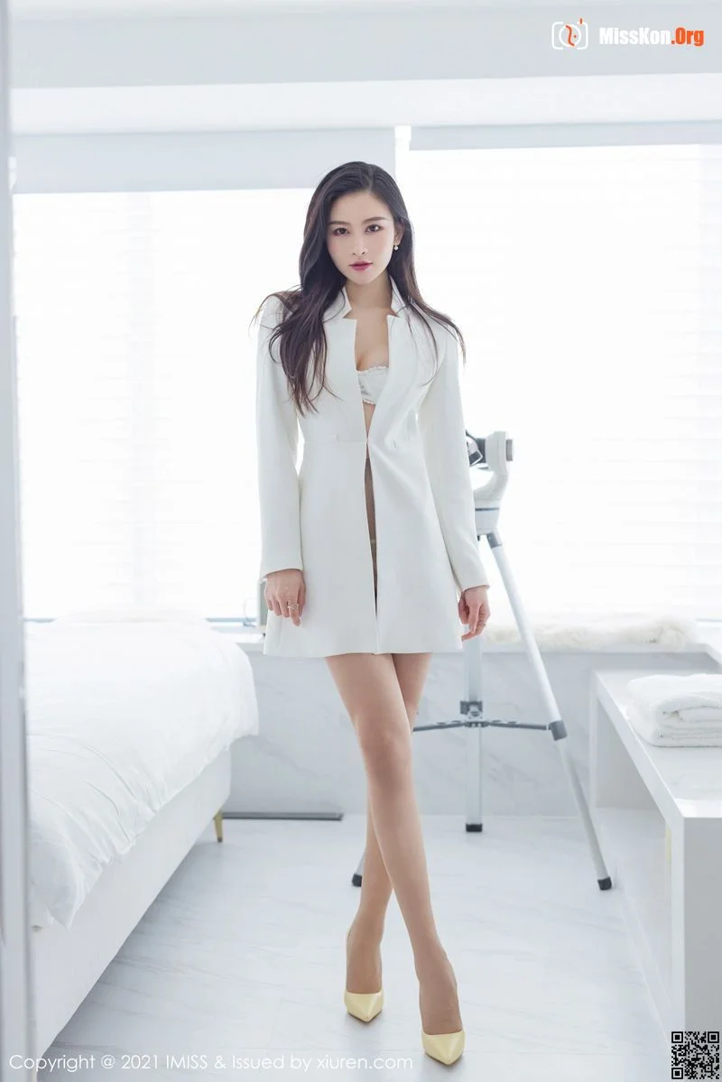 Vanessa - Photo 2