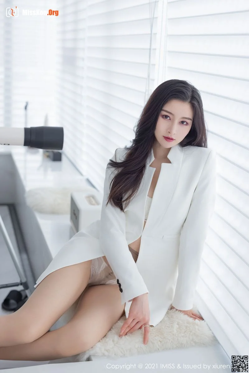 Vanessa - Photo 20