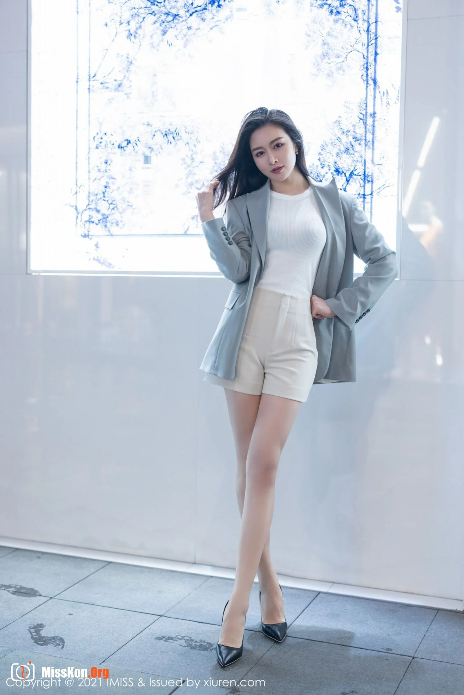 Vanessa - Photo 14
