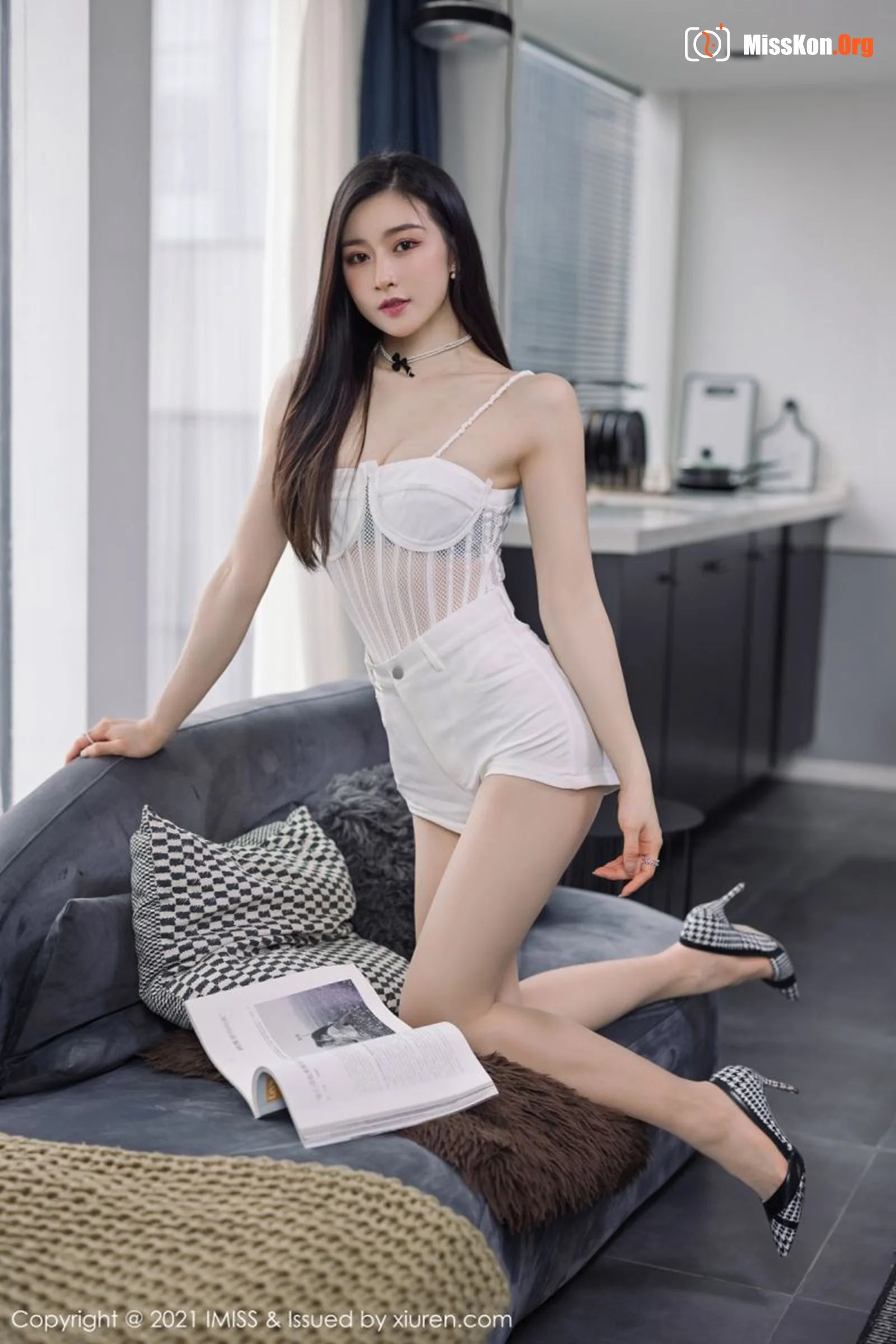 Vanessa - Photo 22