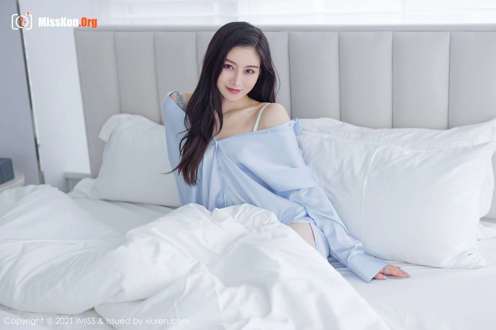 Vanessa - Photo 18
