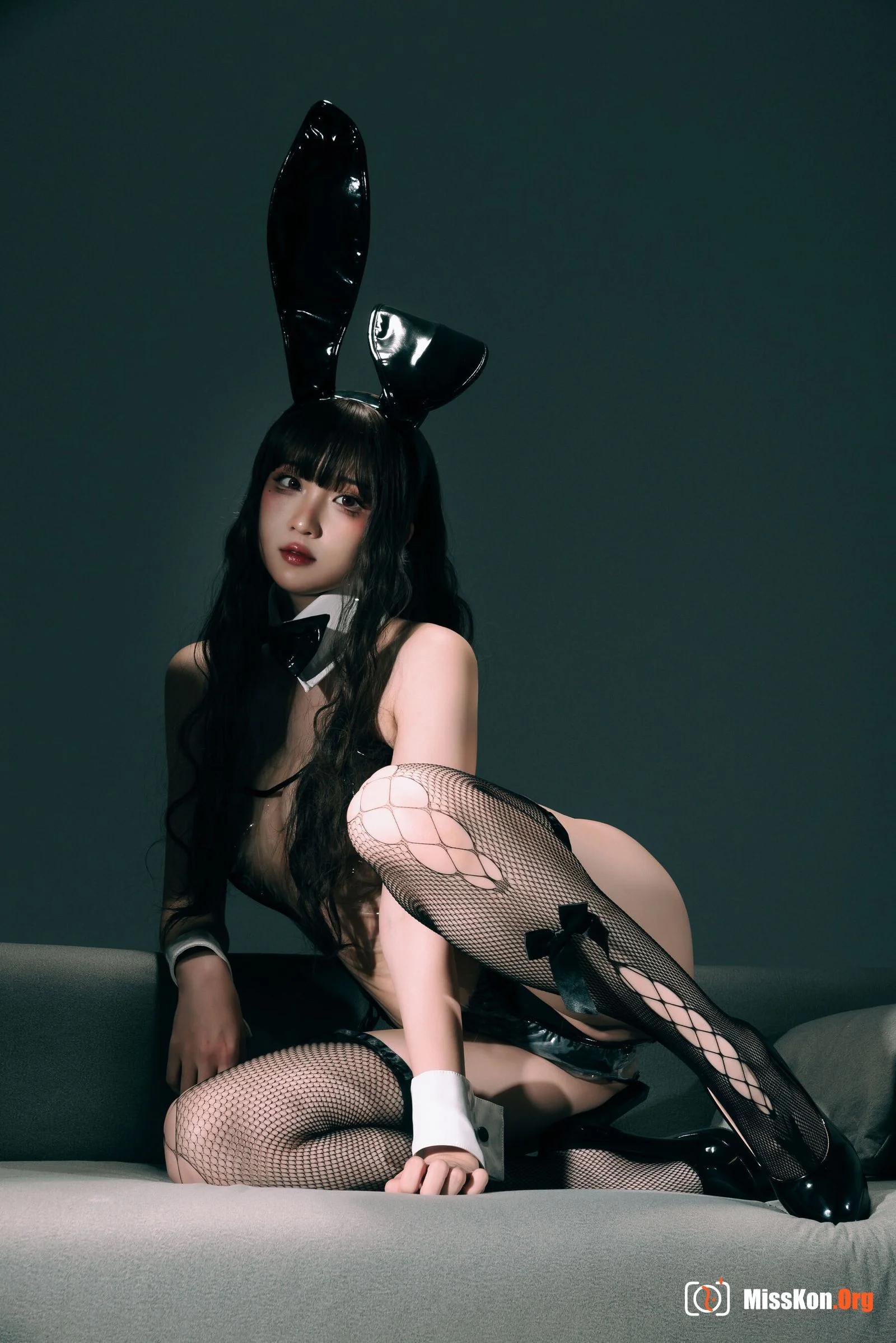 Vastaya: New Year's Rabbit Bunny Girl - Photo 6