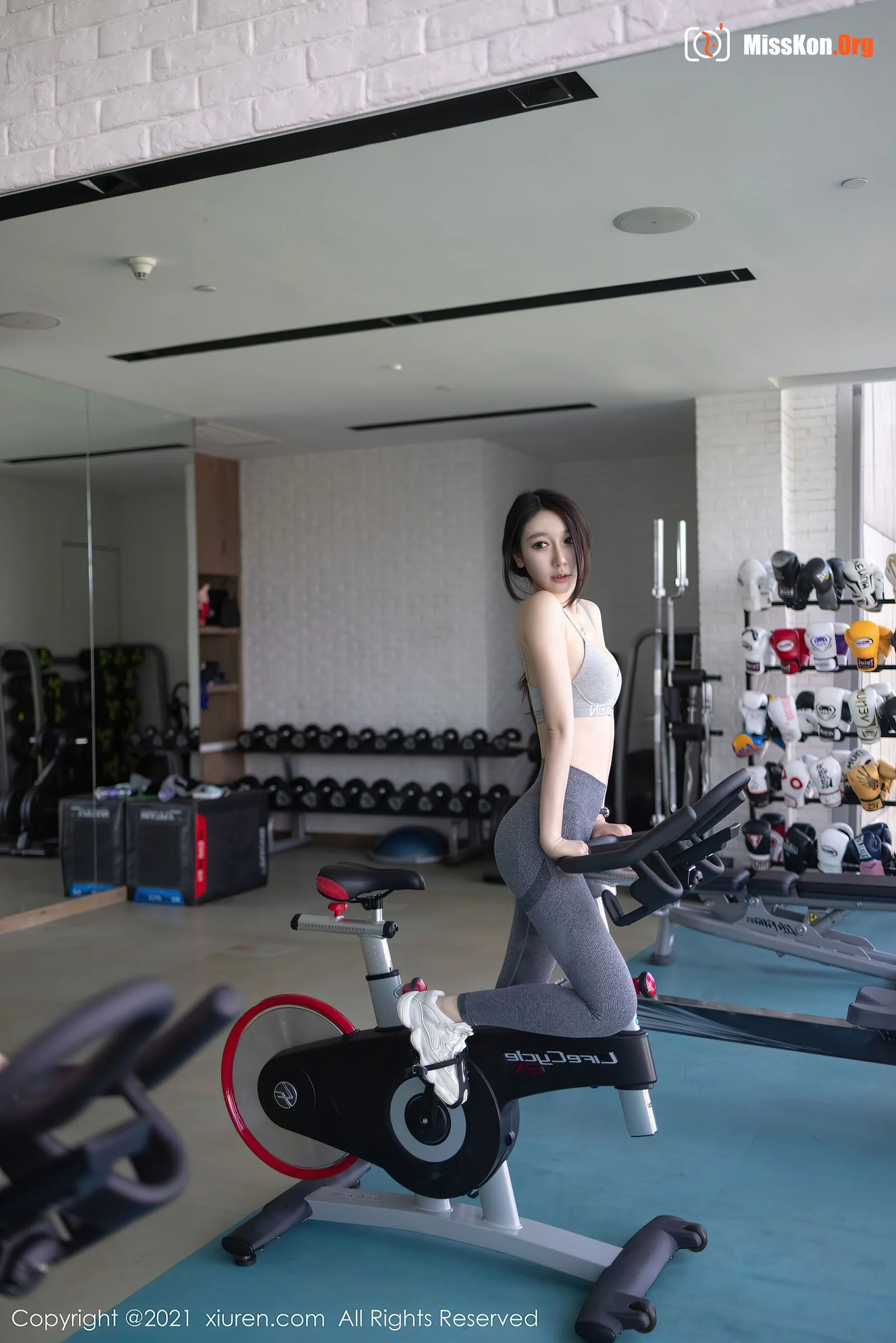 Victoria Zhiling - Photo 16
