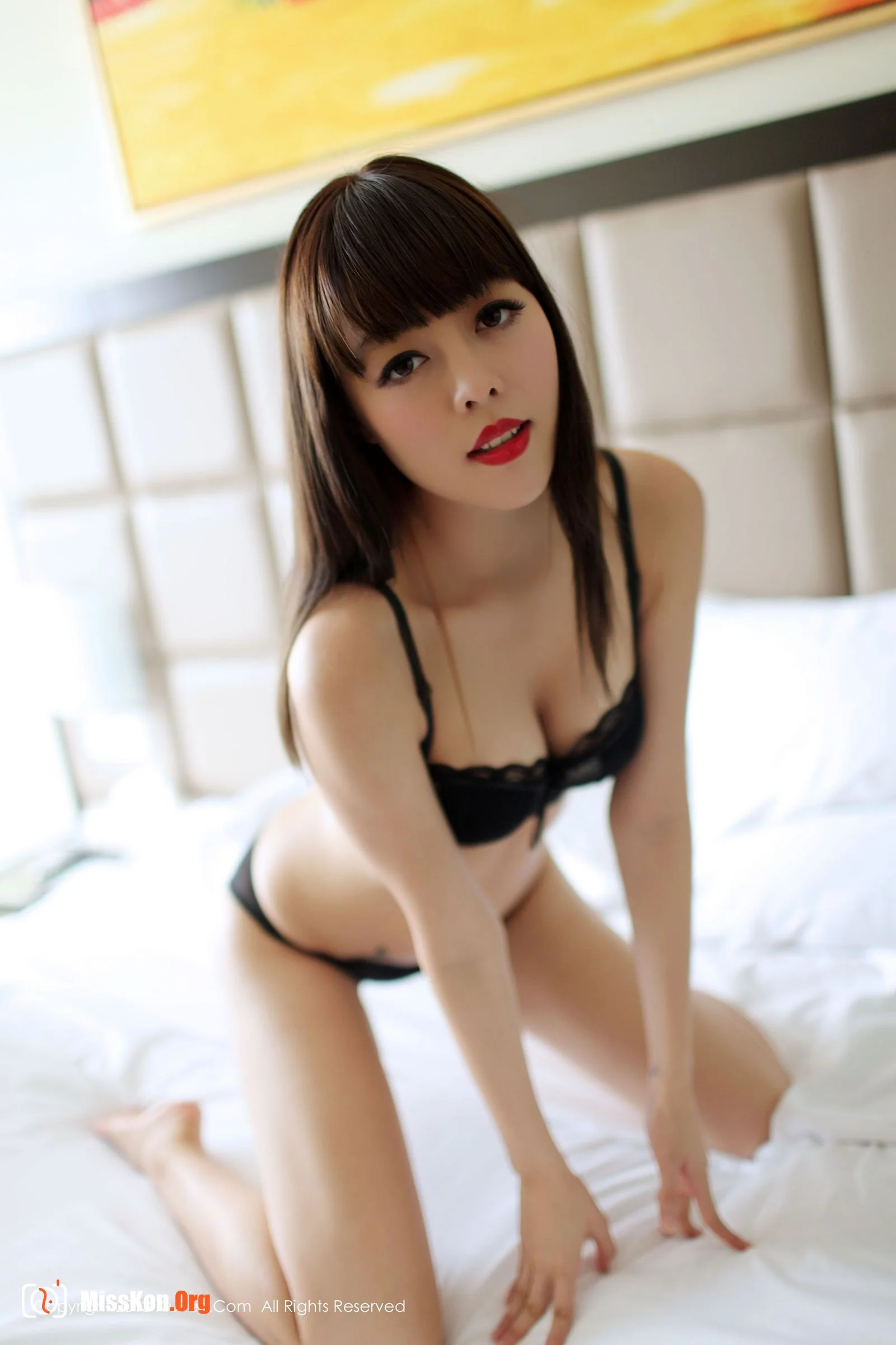 Viki - Photo 78
