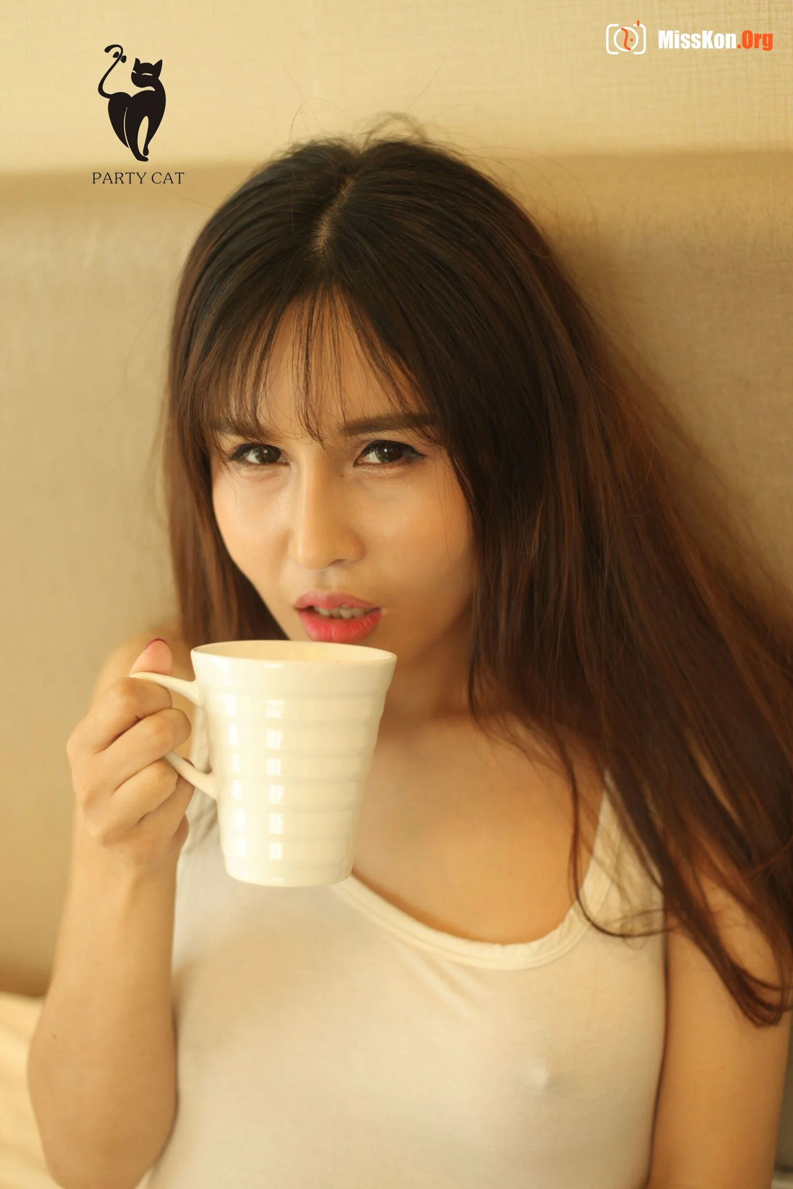 Vol.054 - Photo 32