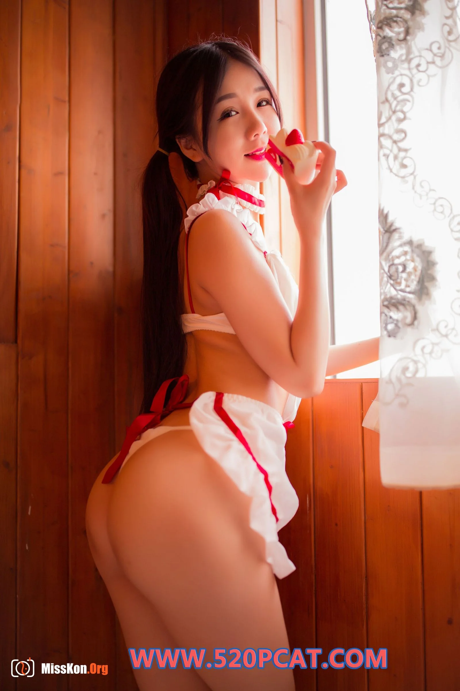 Vol.218 - Photo 39