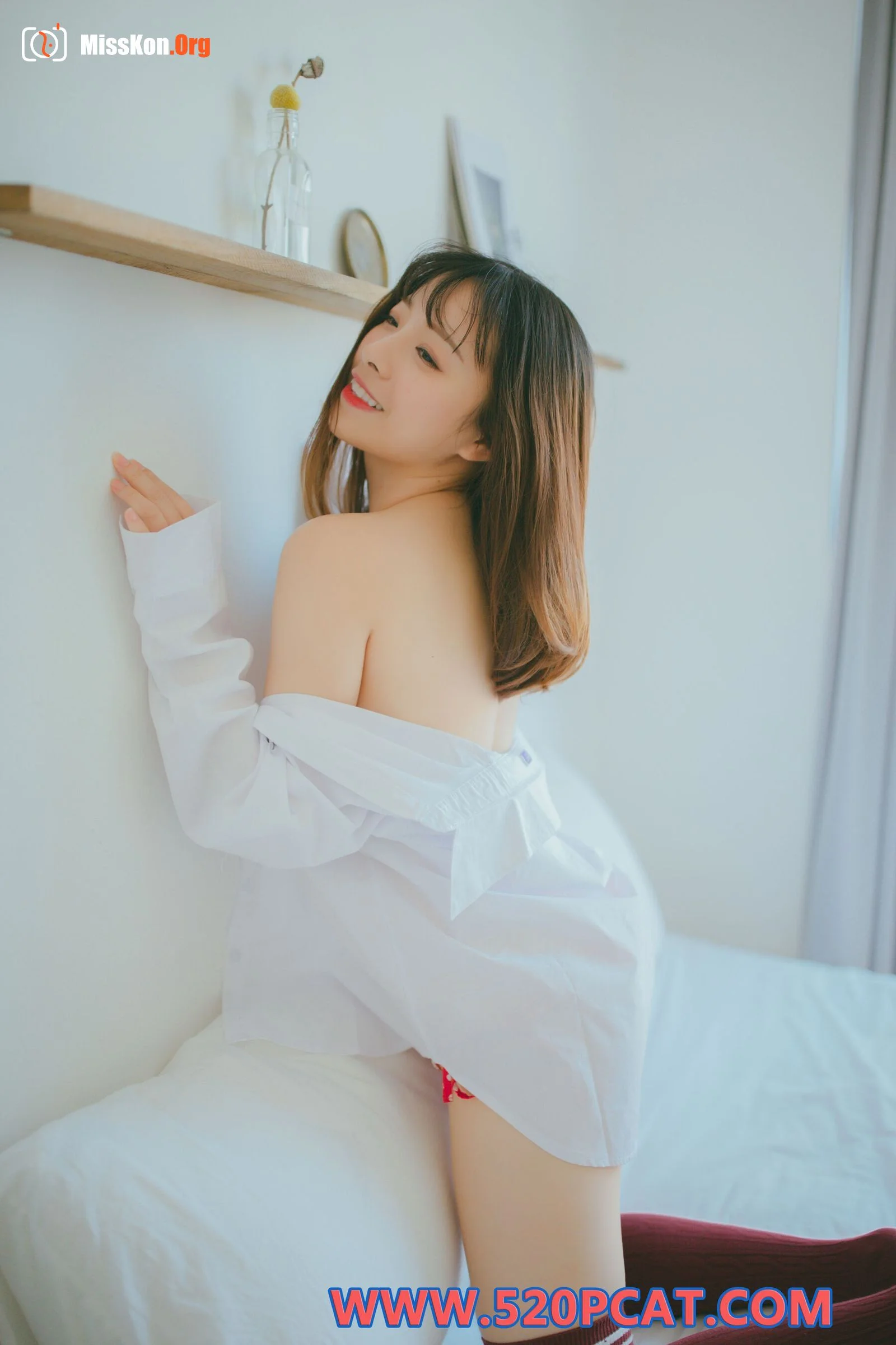 Vol.221 - Photo 26
