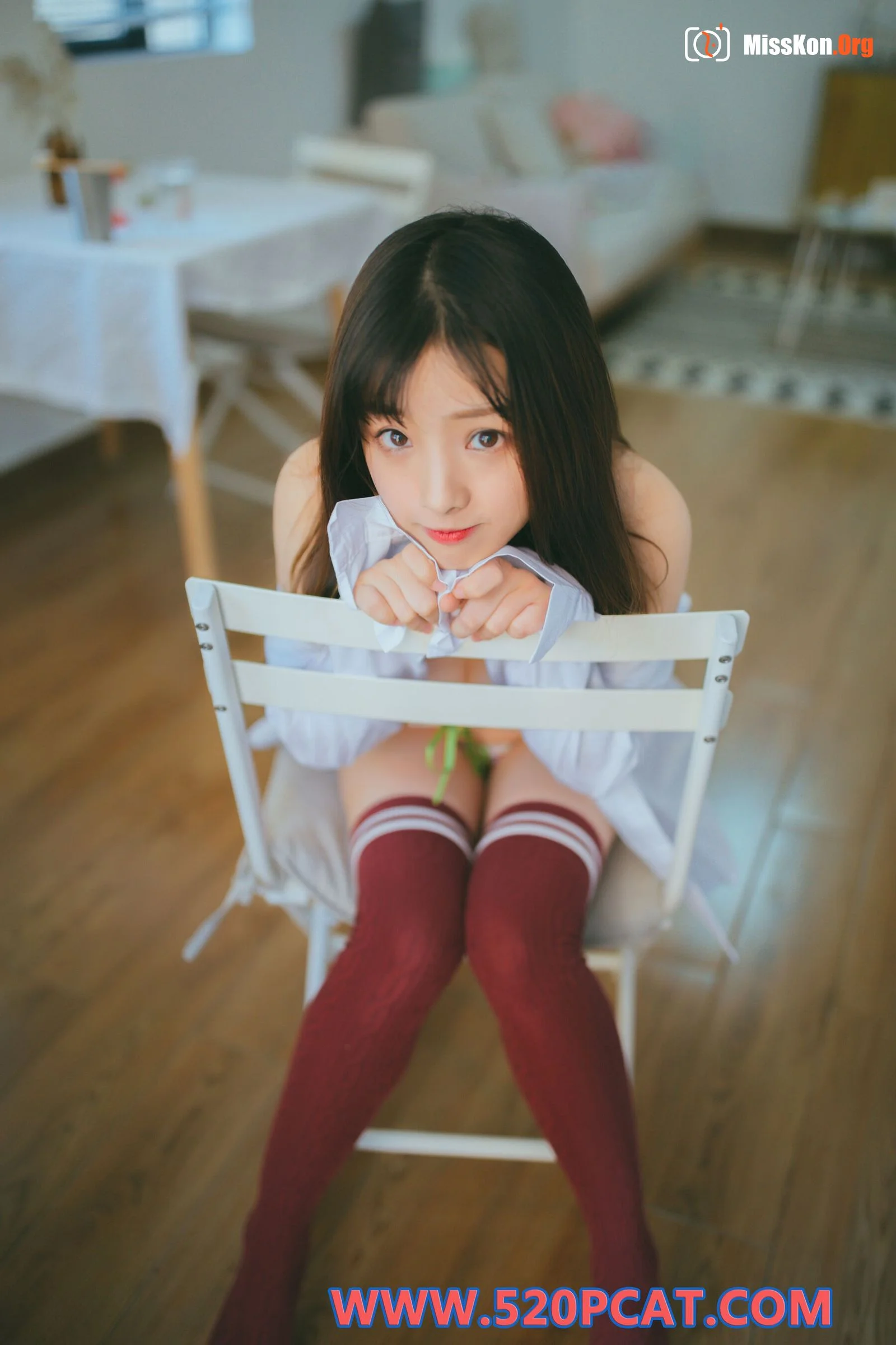 Vol.221 - Photo 55