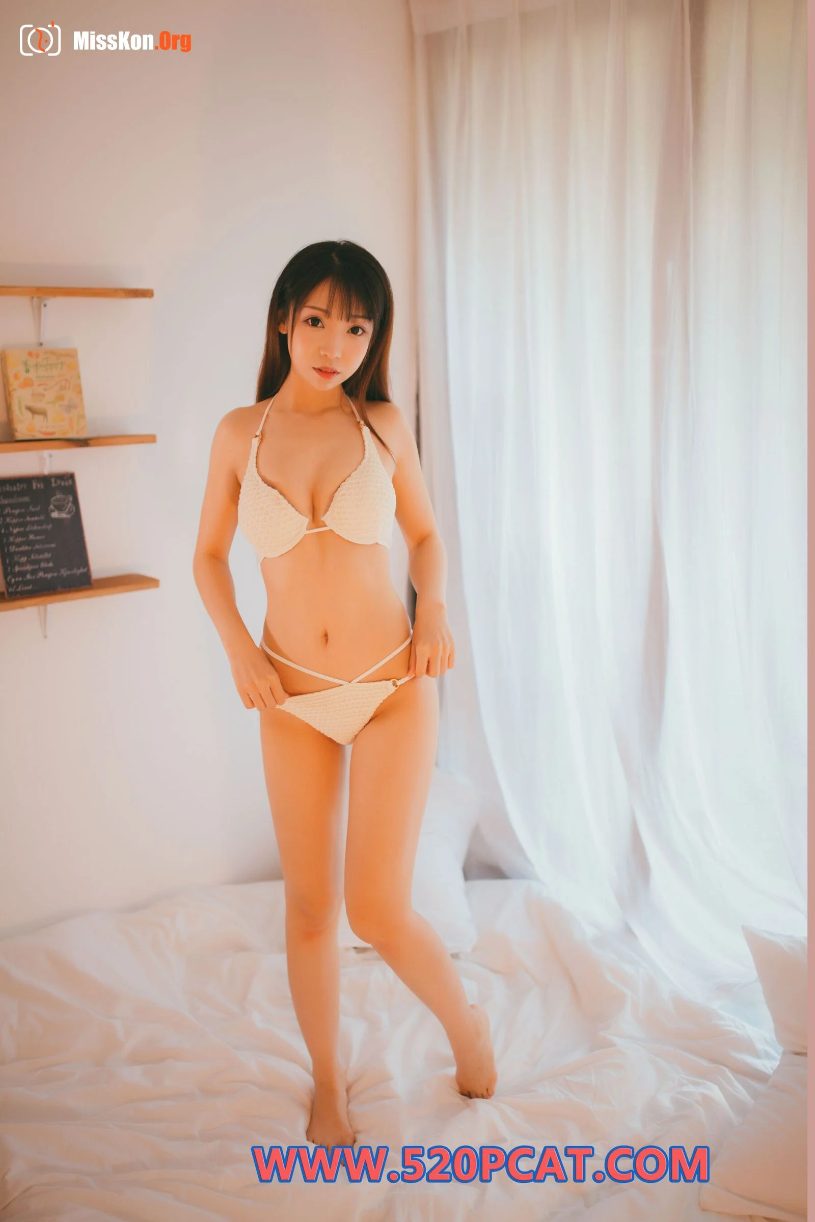 Vol.223 - Photo 23