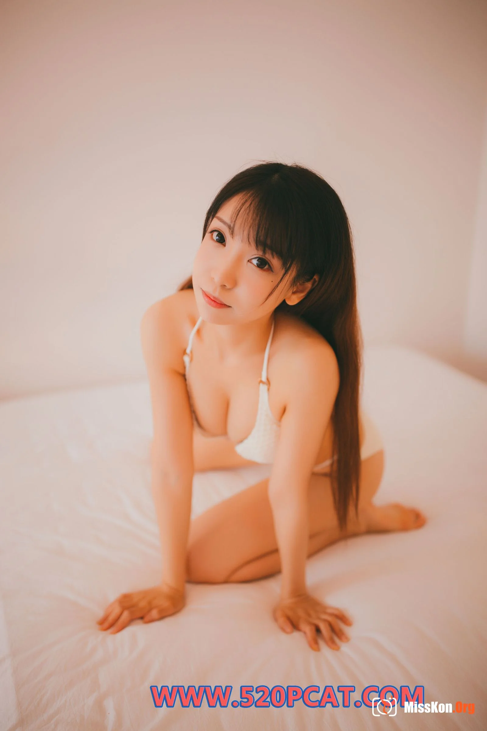 Vol.223 - Photo 39