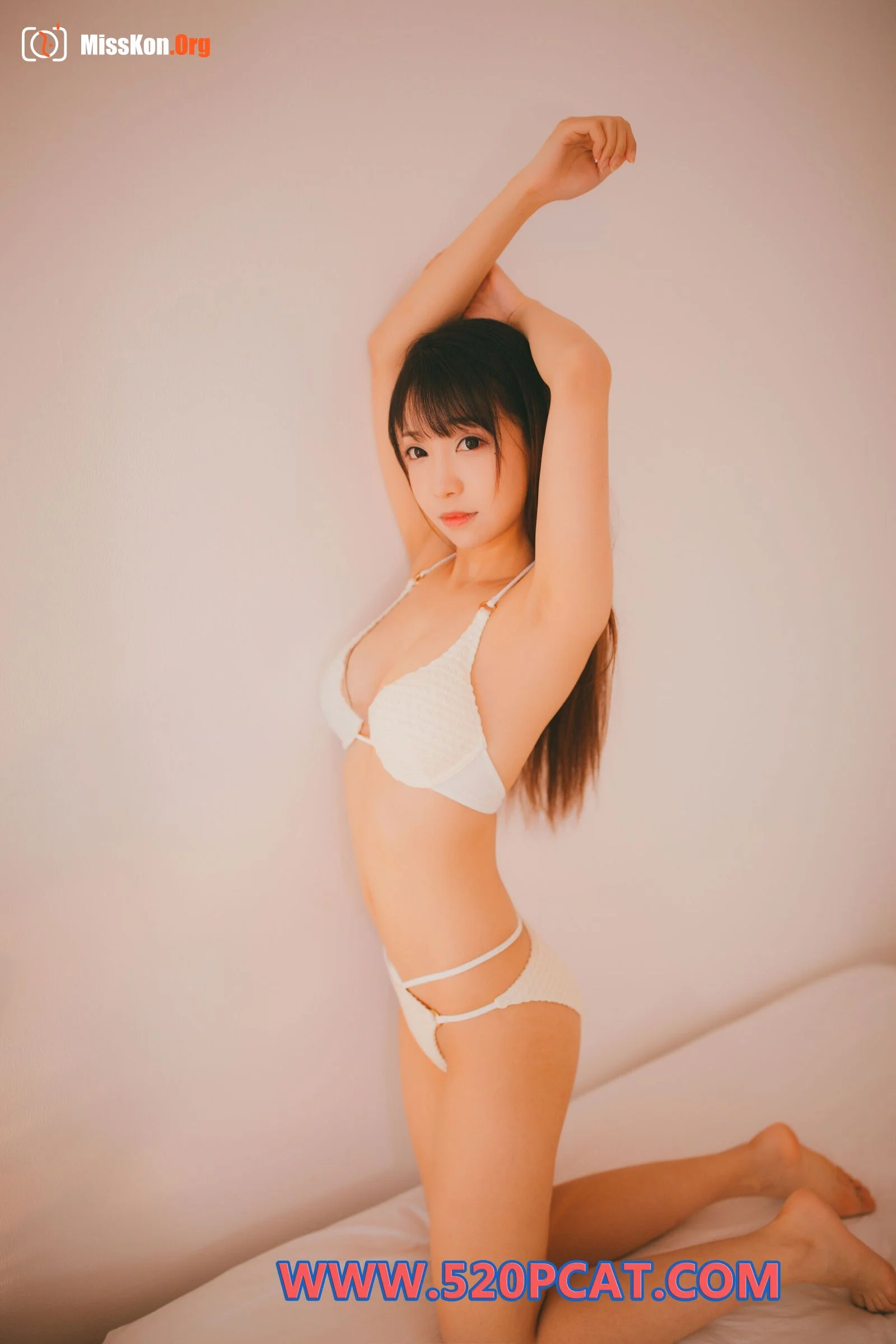 Vol.223 - Photo 40