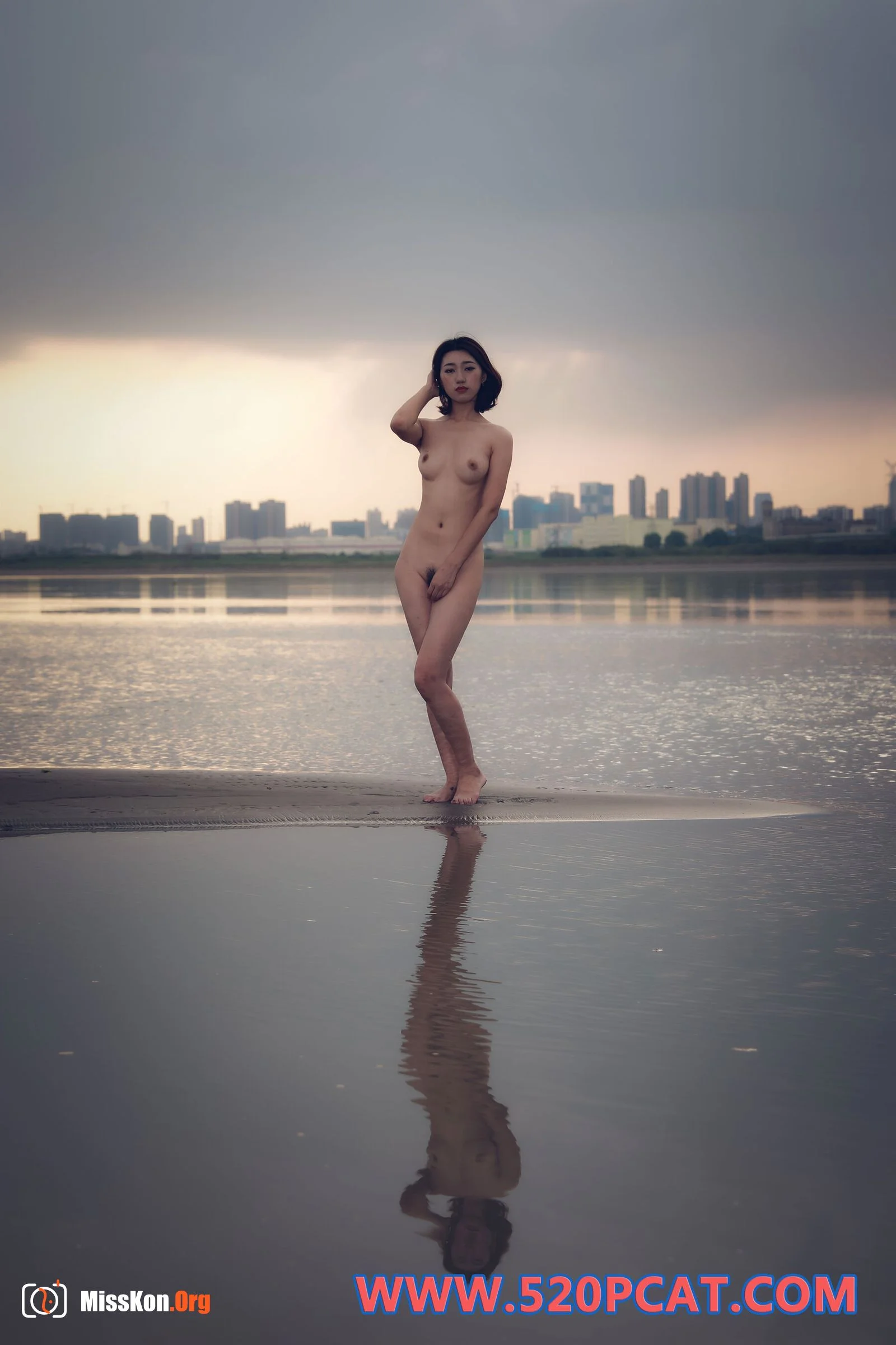 Vol.238 - Photo 16