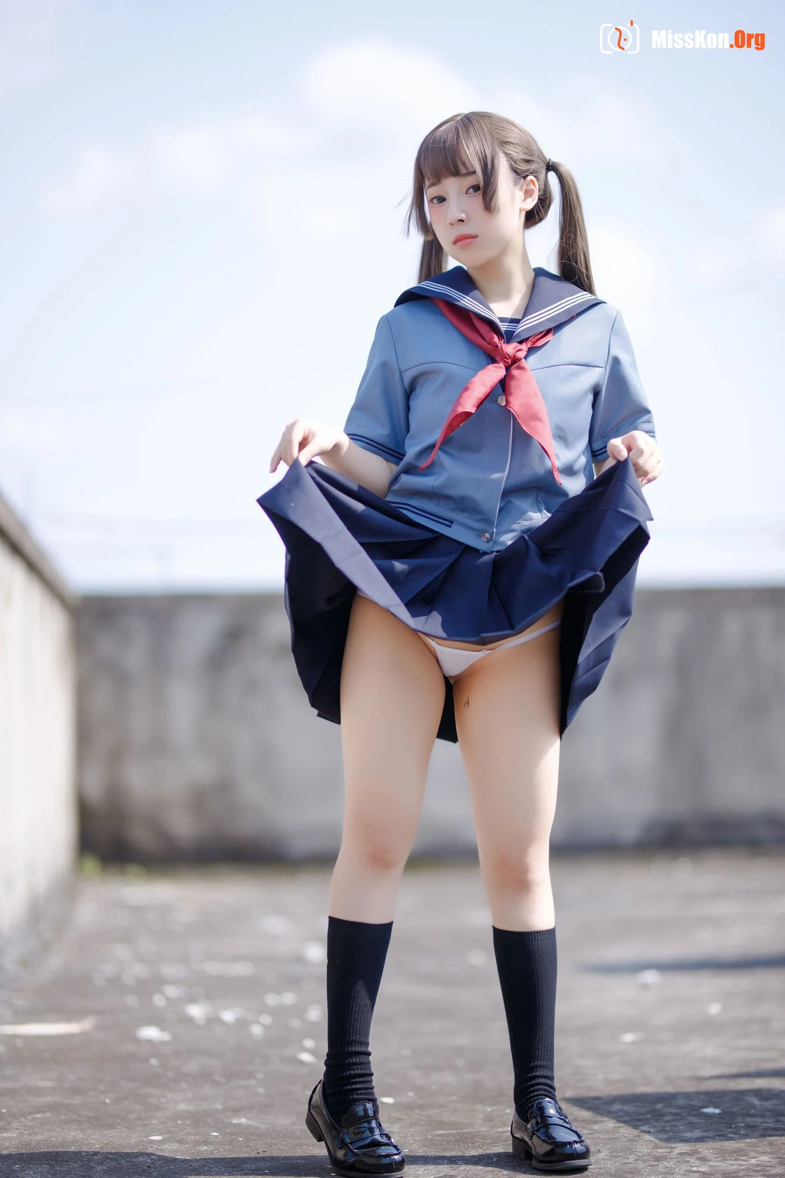 Walnut Meow: Confessions of love on the rooftop - Photo 18