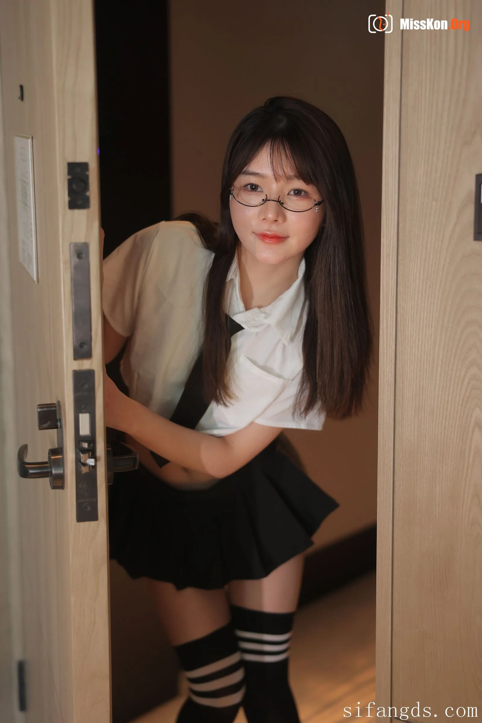 Wan Wan Mo "Private Purchase Leaked" - Photo 4