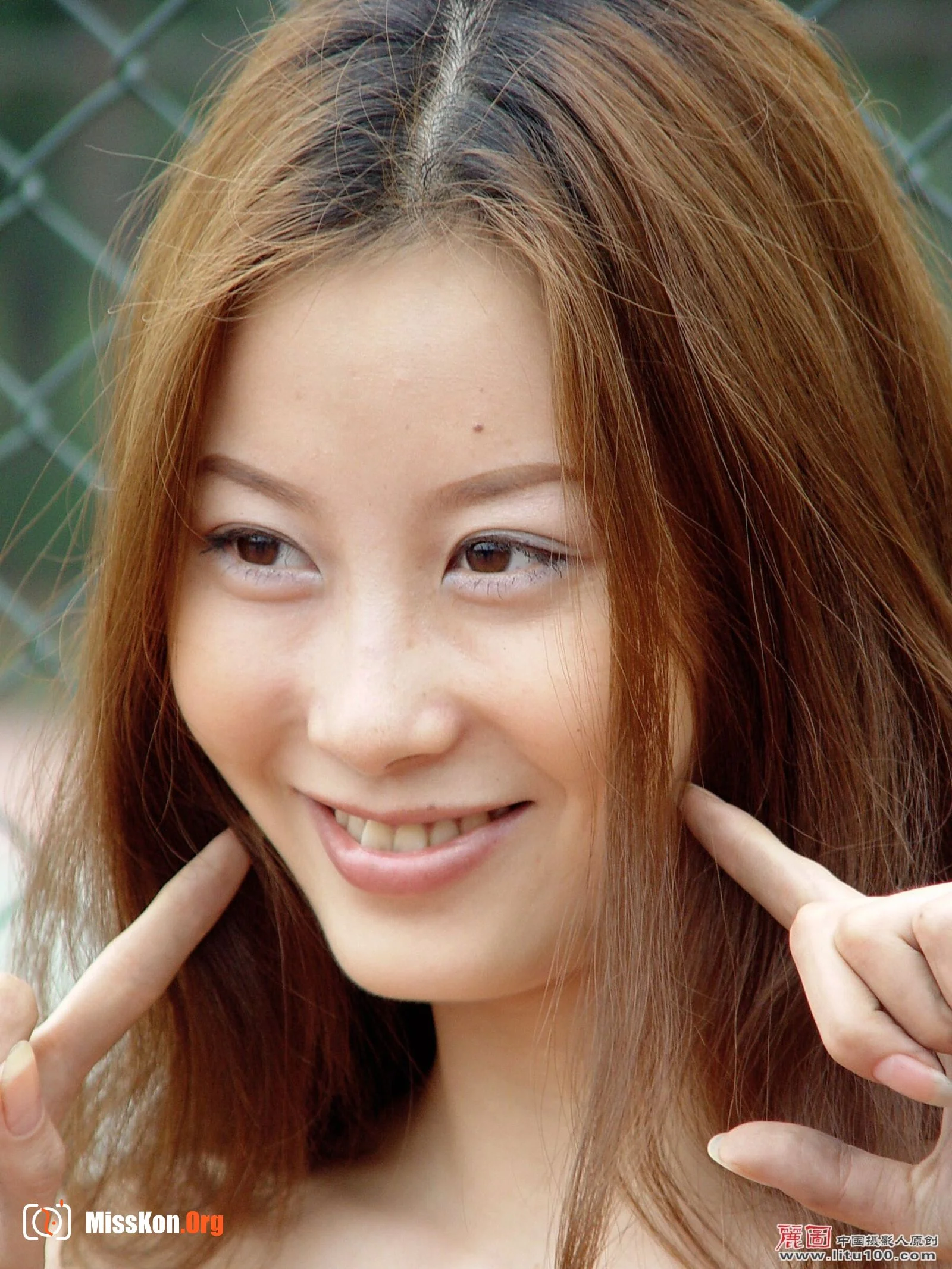 Wang Dan 3 (2005-05-01) - Photo 60