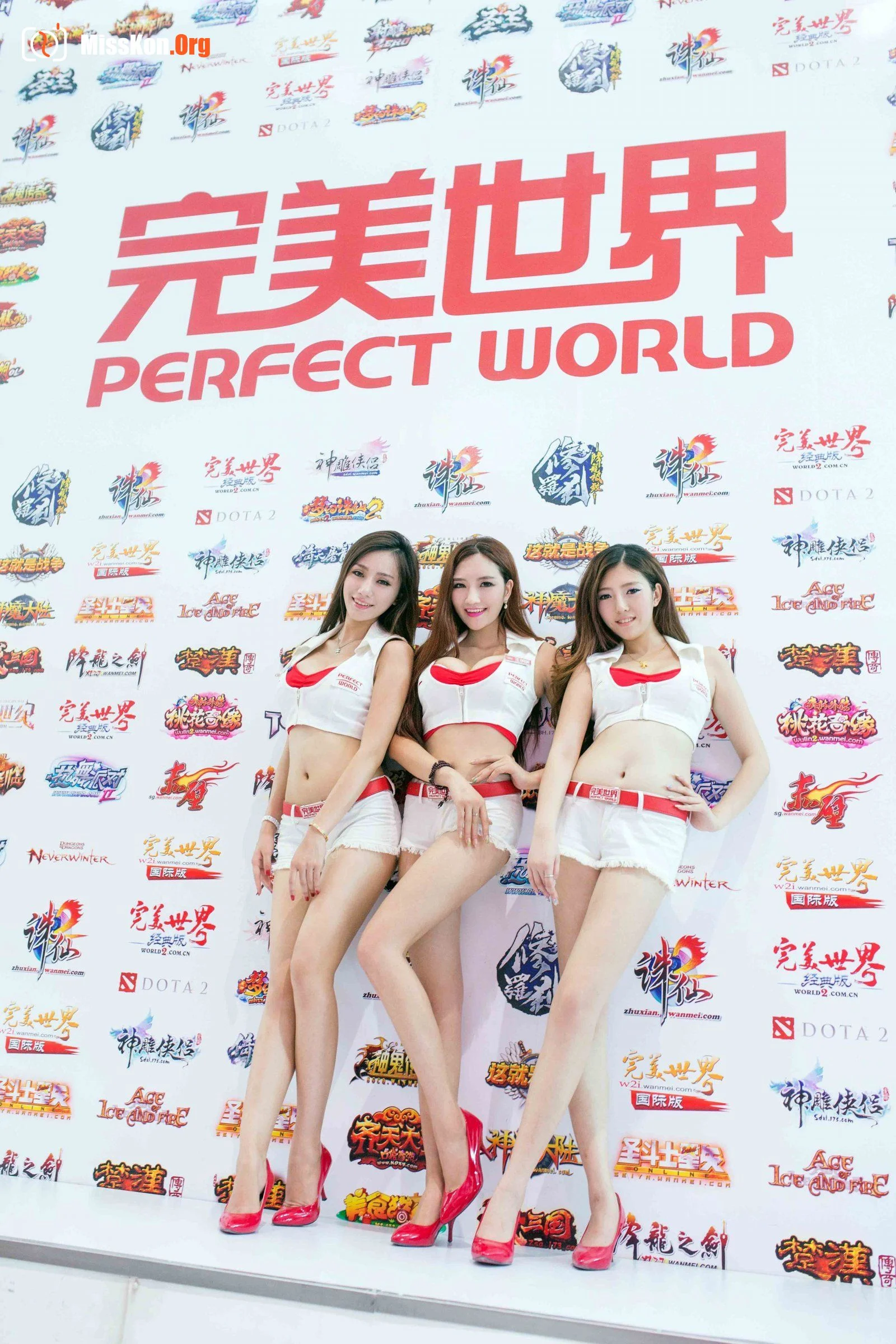 Wang Mingming: Model, artist - Photo 42