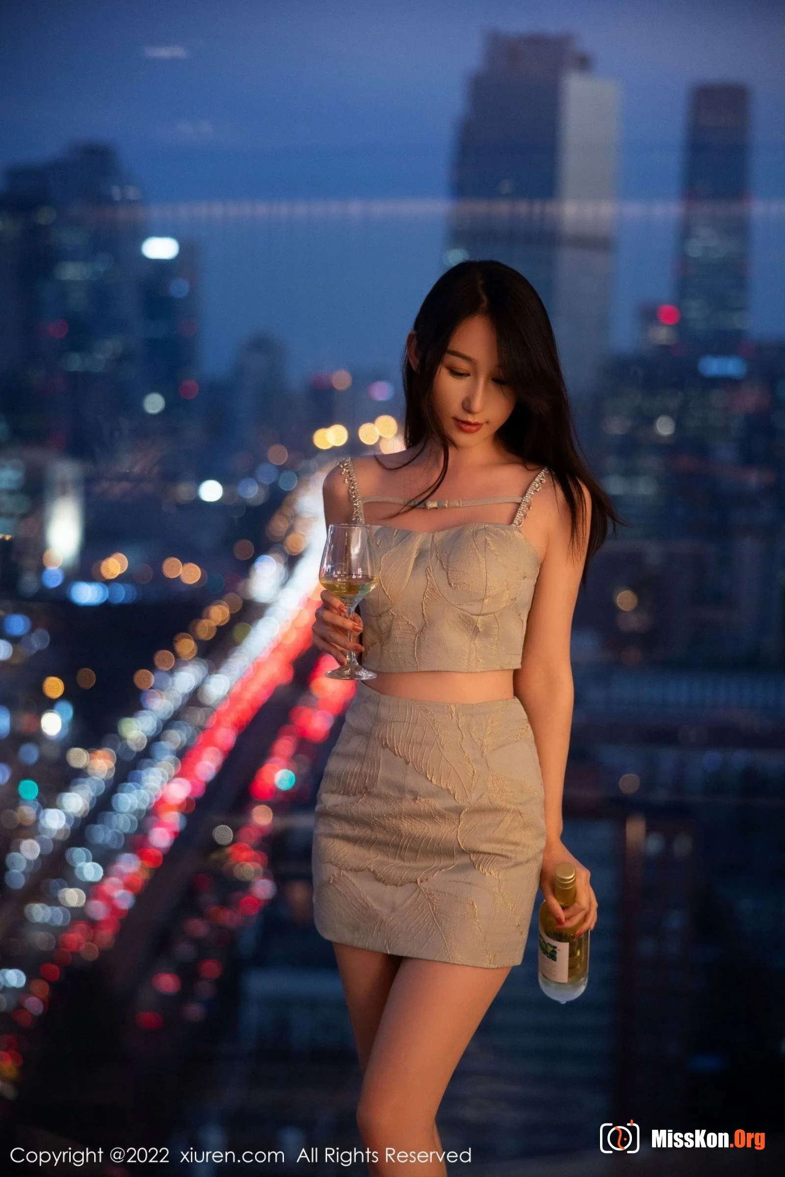 Weiwei Jiang - Photo 83