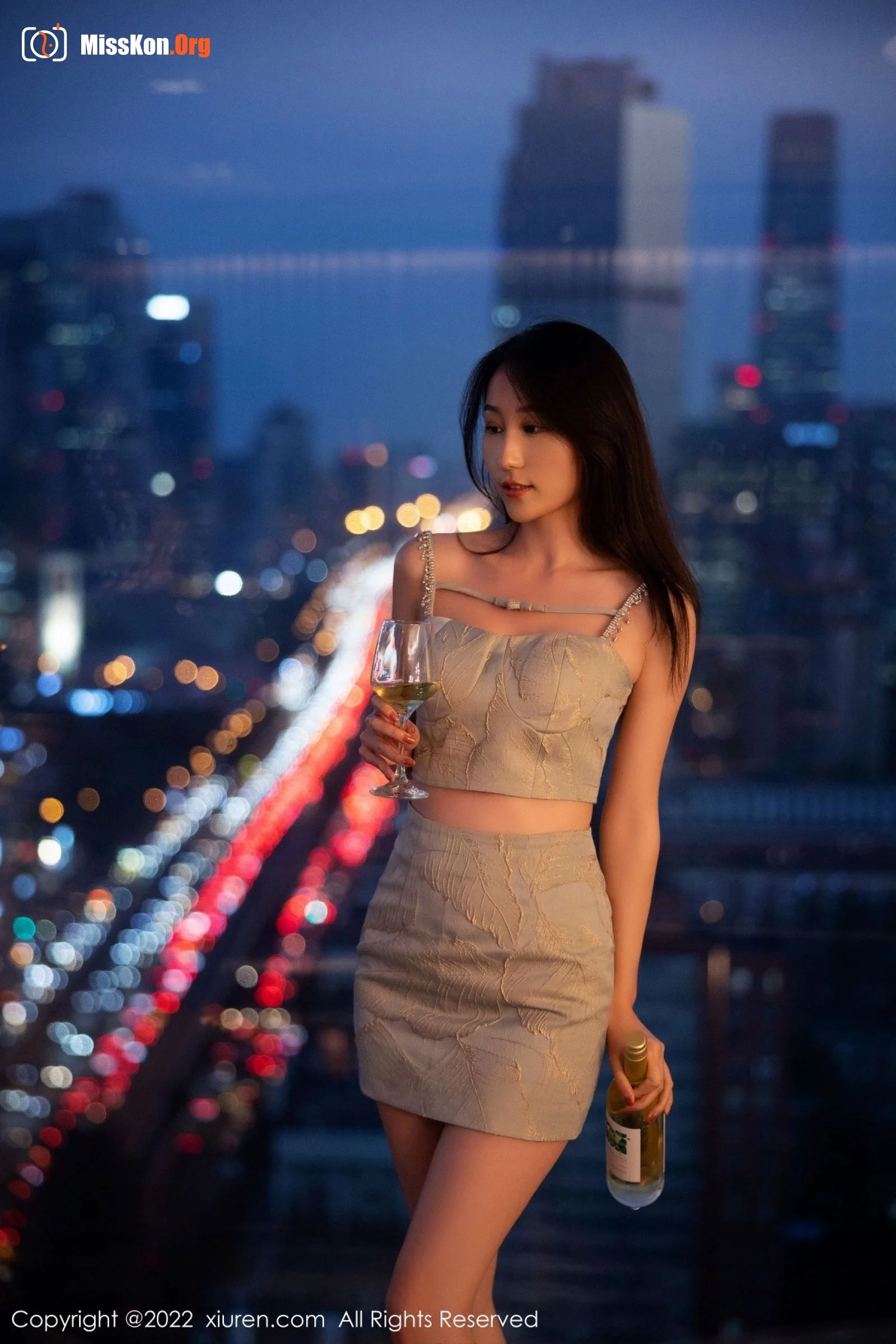 Weiwei Jiang - Photo 84