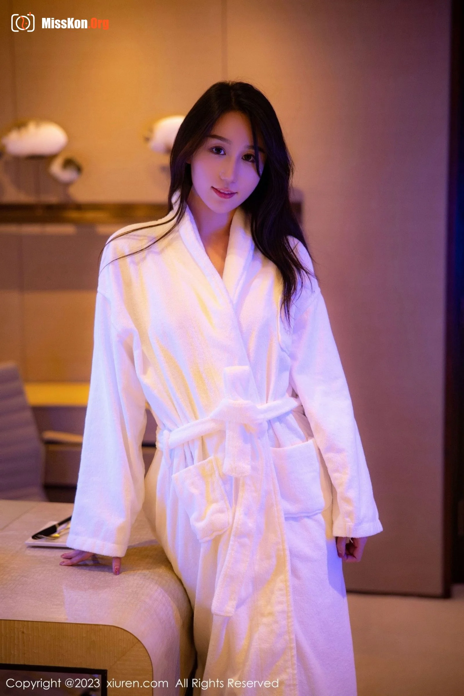 Weiwei Jiang - Photo 3