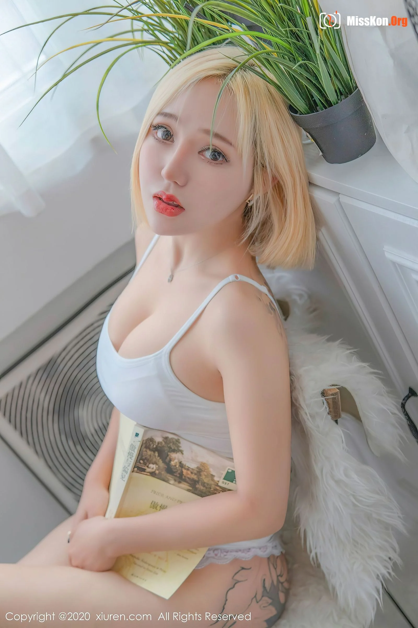 Wen Jinger - Photo 12