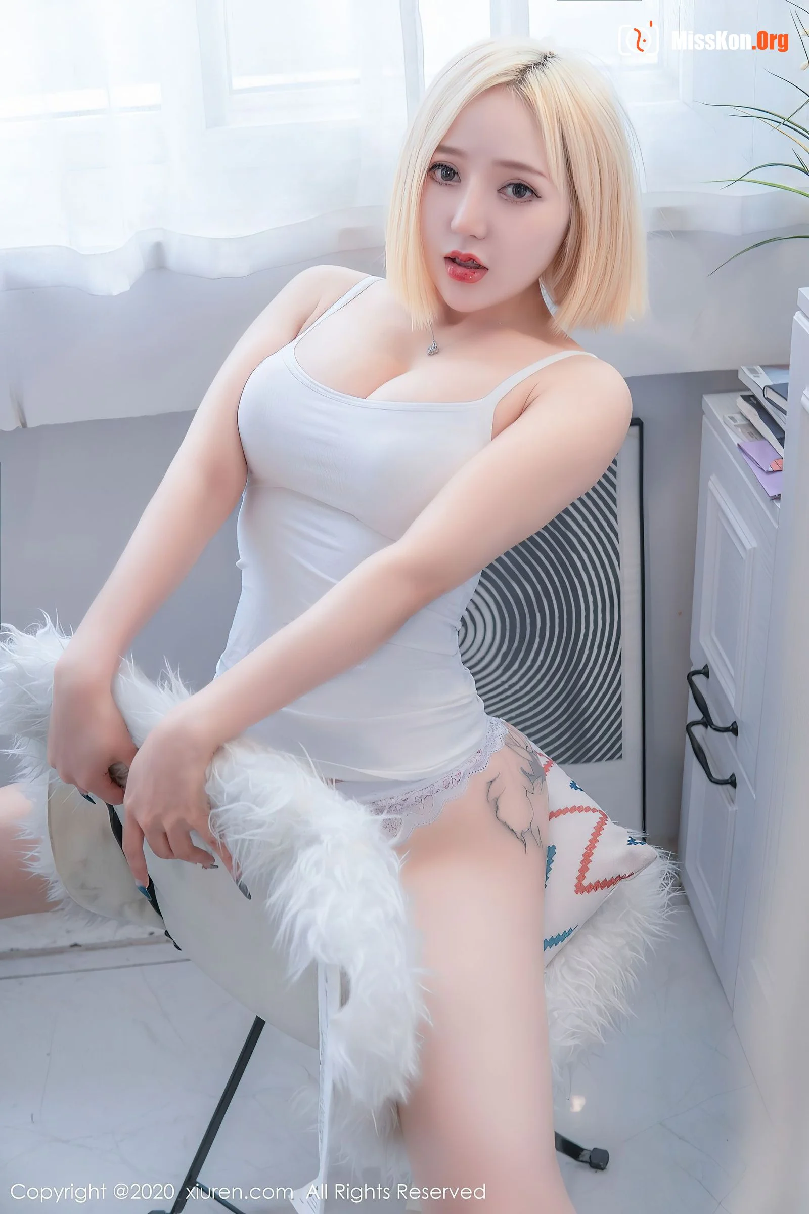 Wen Jinger - Photo 13