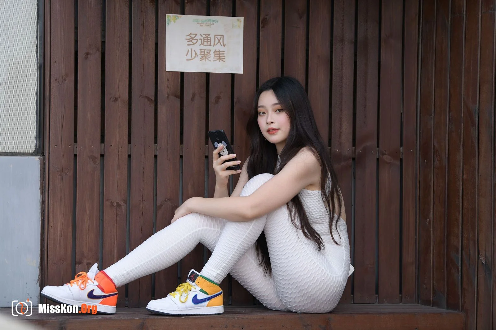 White yoga pants (Magic Mirror Street Photography) - Photo 42