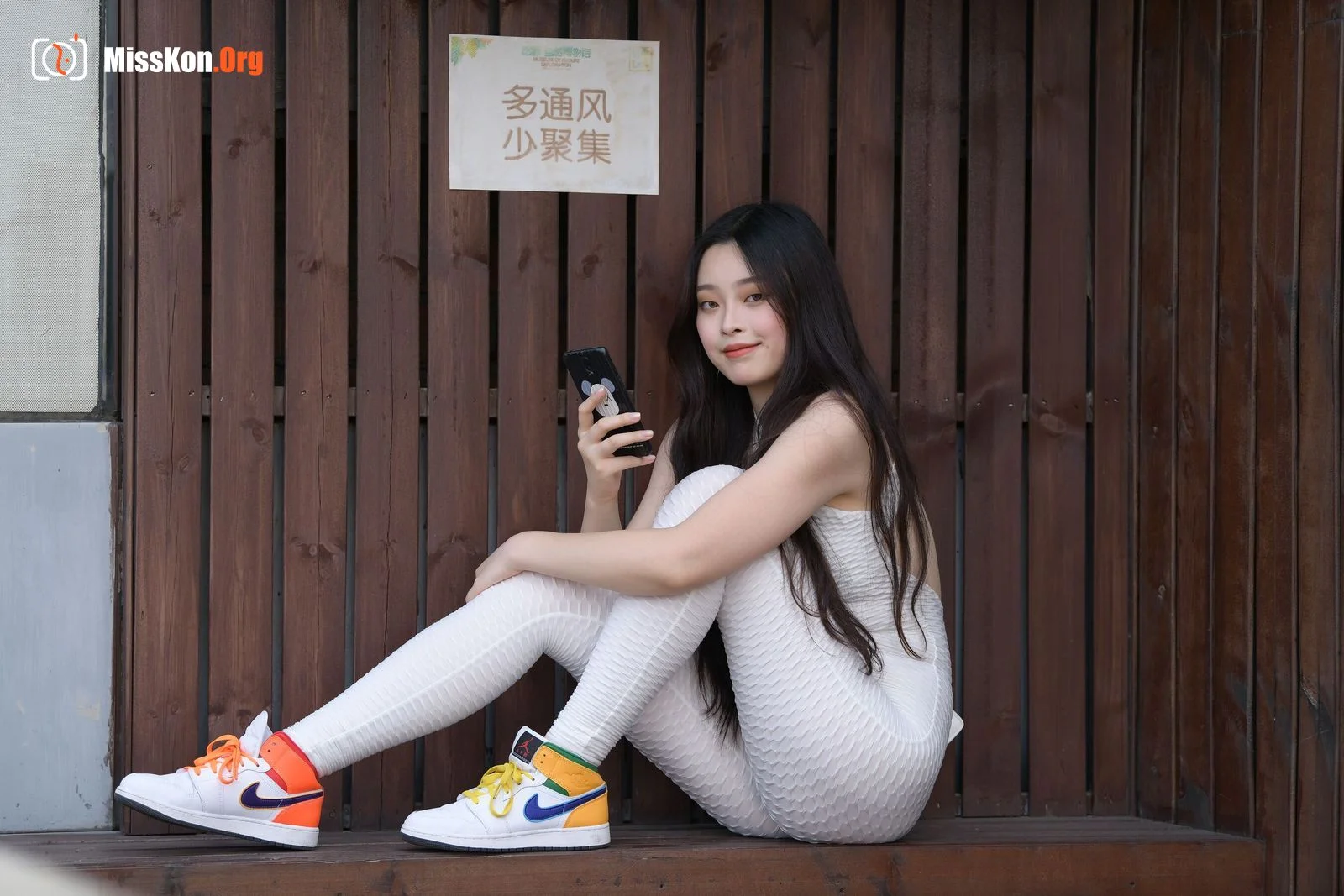 White yoga pants (Magic Mirror Street Photography) - Photo 44