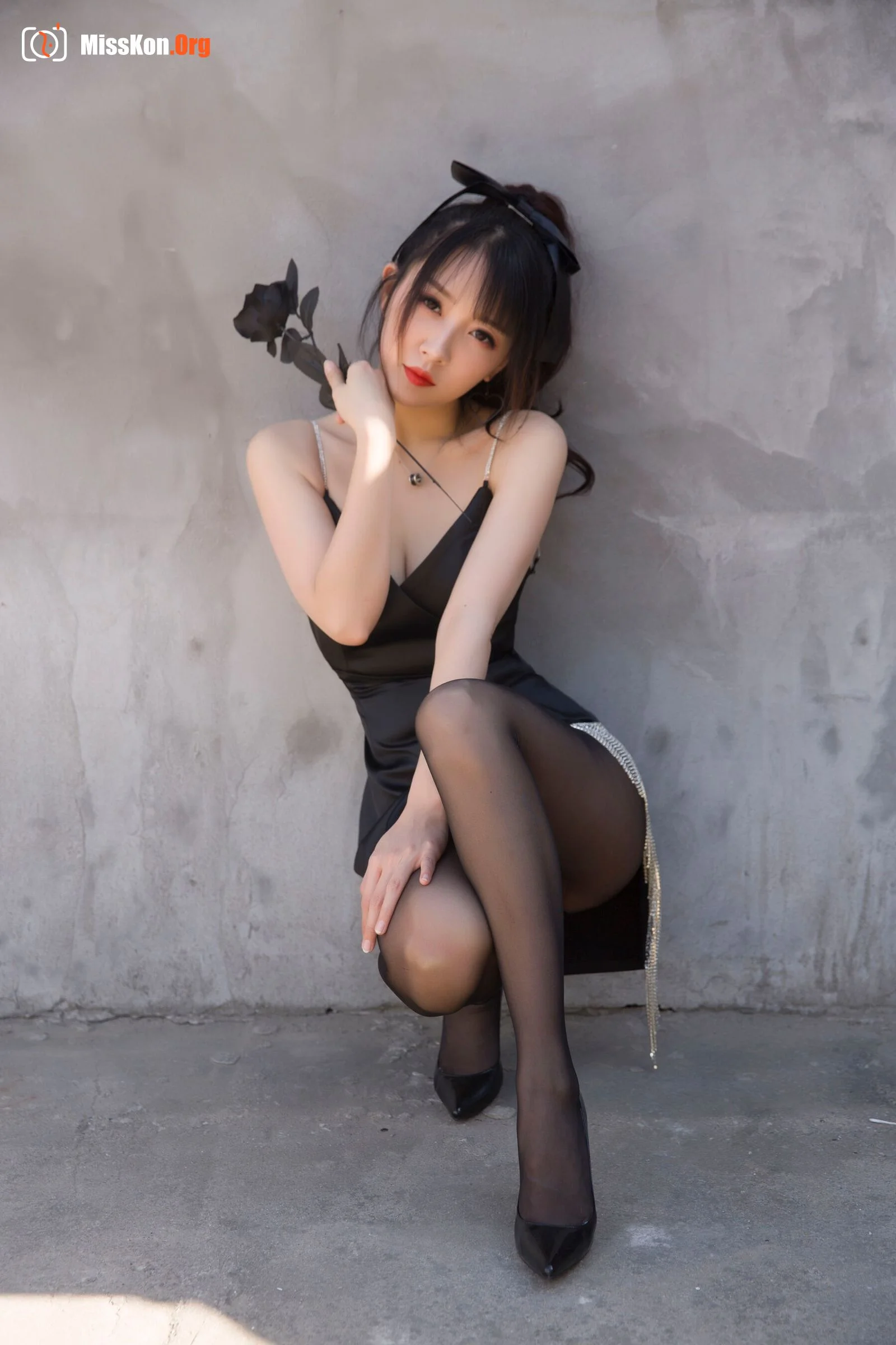 Witch Luna: Black tassels - Photo 18