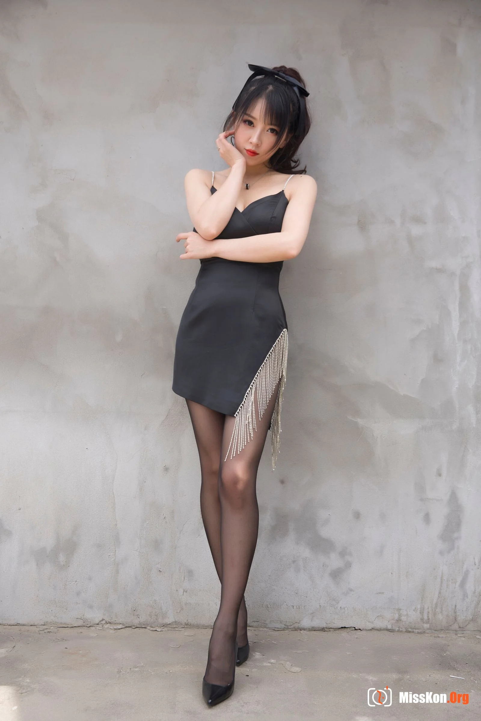 Witch Luna: Black tassels - Photo 9