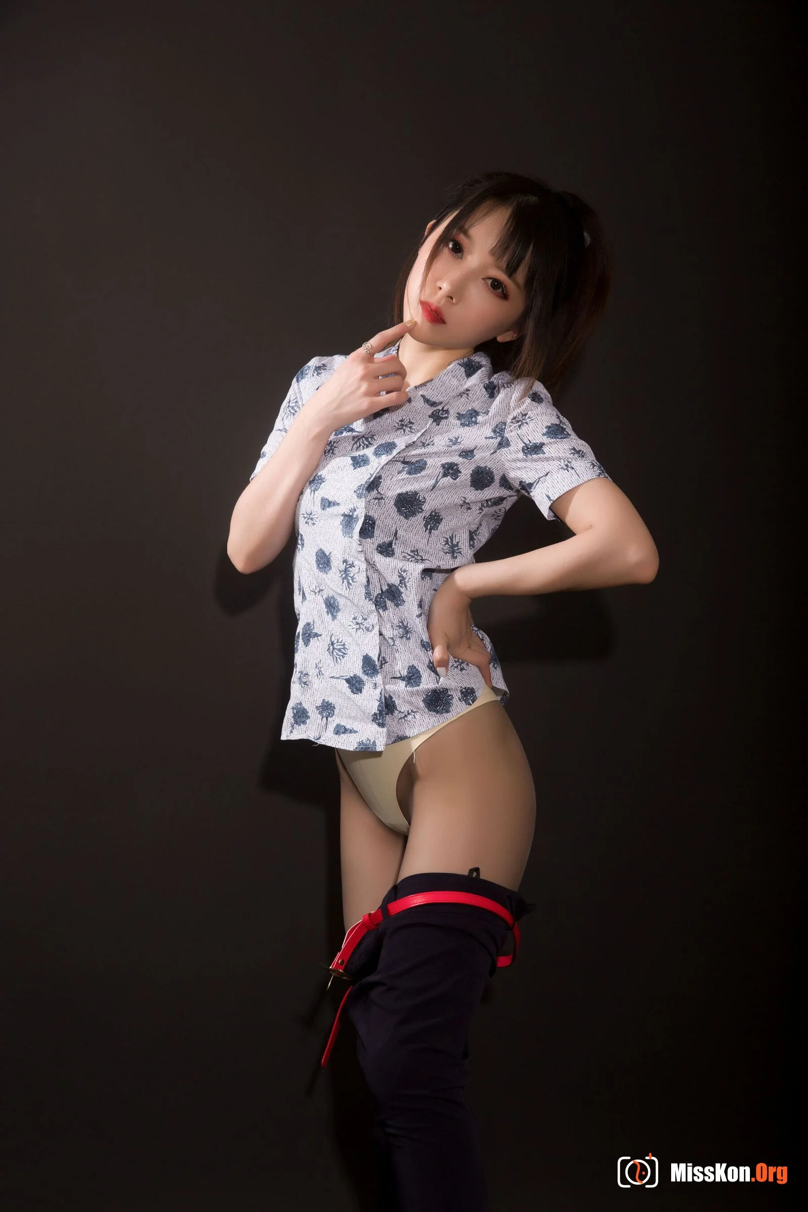 Witch Luna: China Eastern Airlines Studio Photography - Photo 20