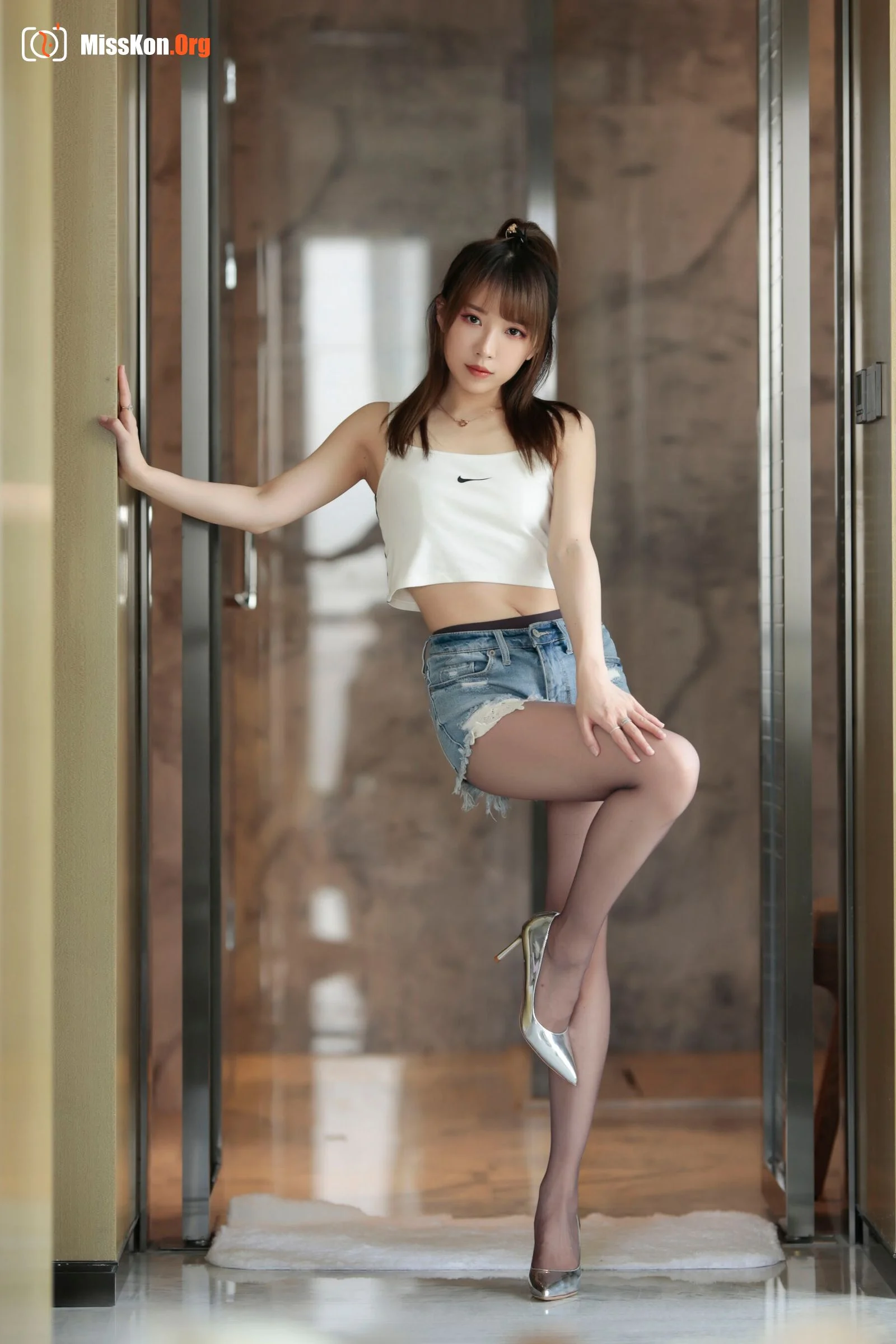 Witch Luna: Denim shorts - Photo 5