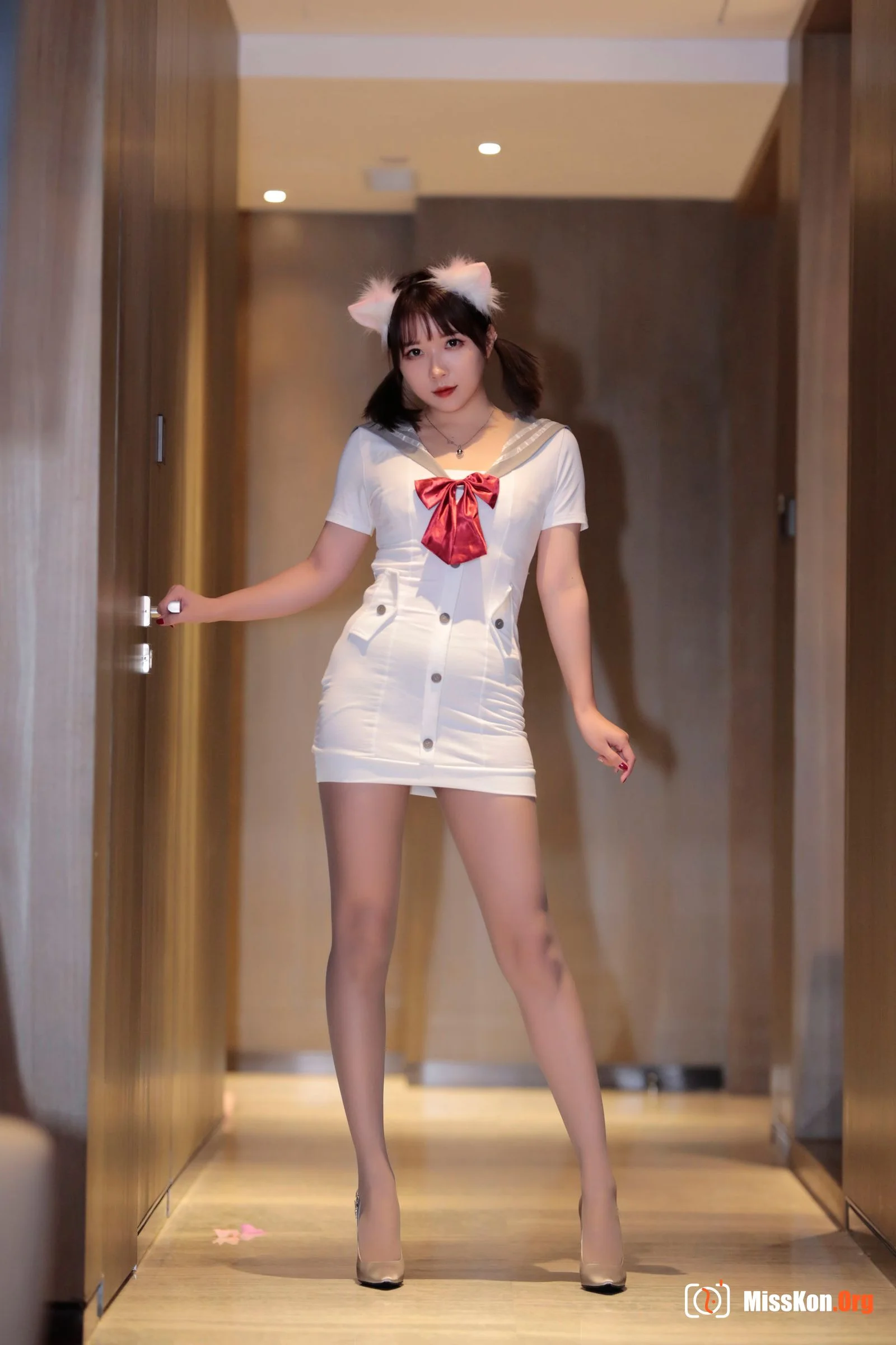 Witch Luna: Lemon Sea Salt - Photo 2