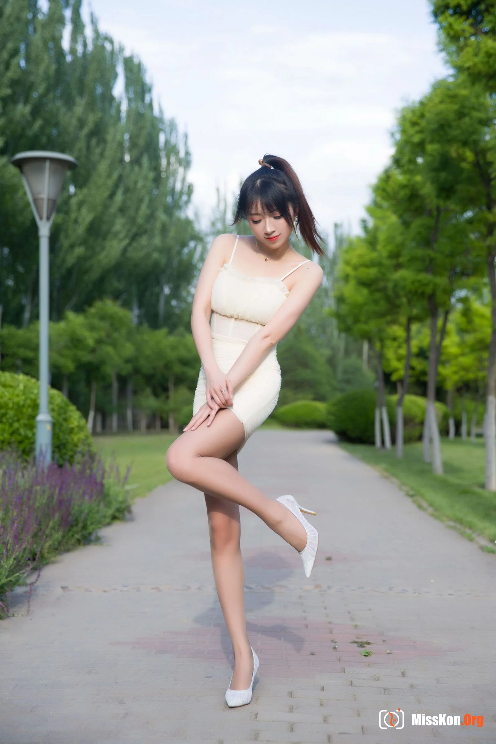 Witch Luna: Outdoor Xiaomi Skirt - Photo 5