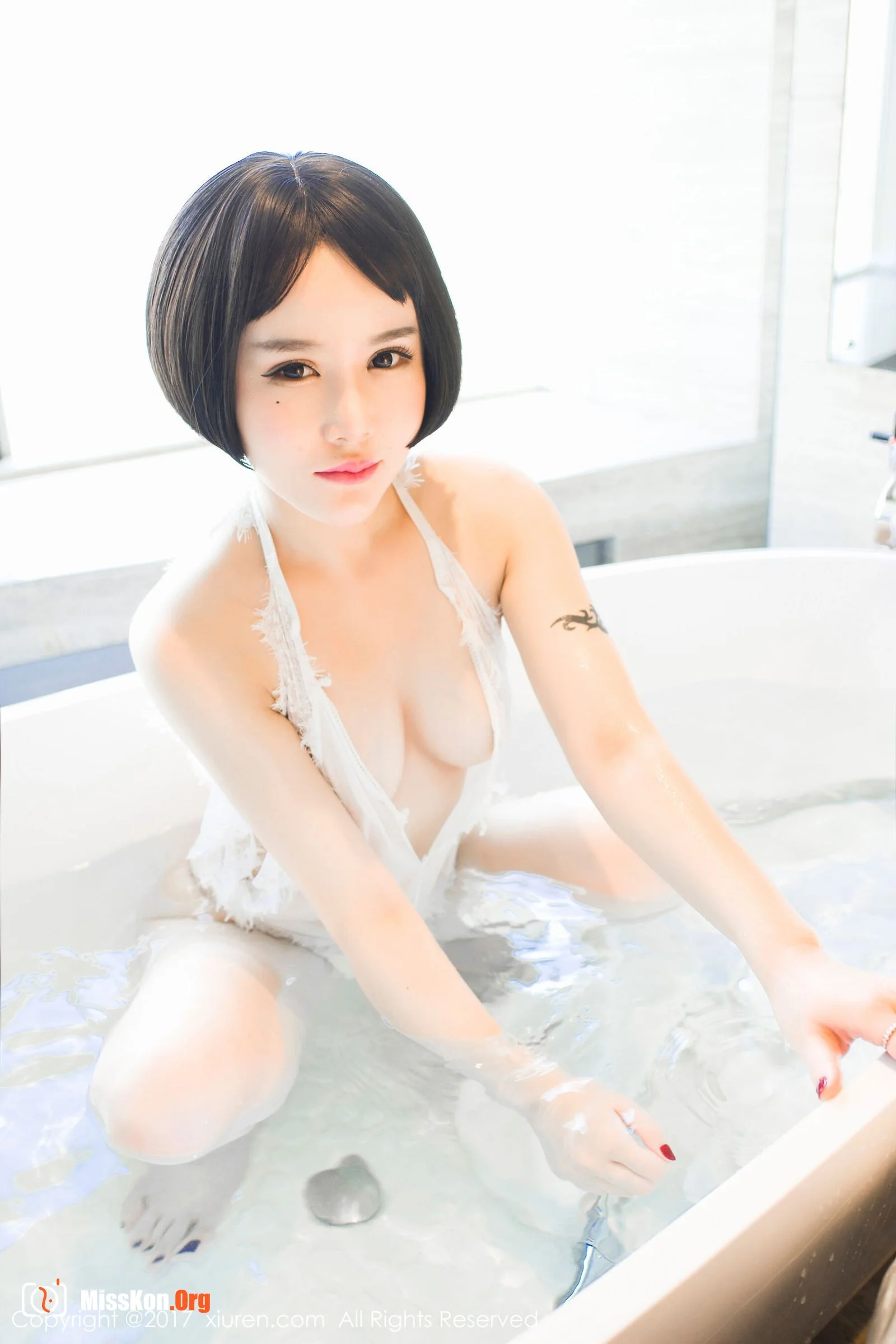 Woo Hee - Photo 20