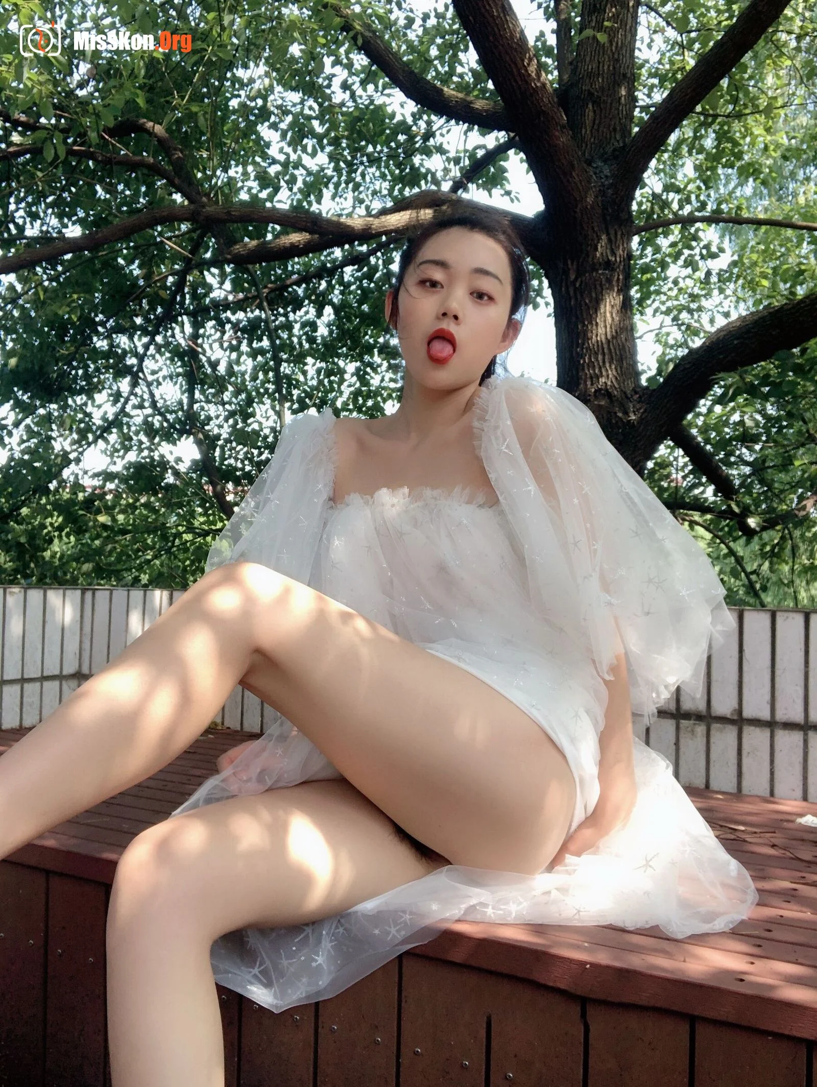 Wu Xjing, a beautiful sophomore in Zhejiang Academy of Fine Arts: Gazebo - Photo 5