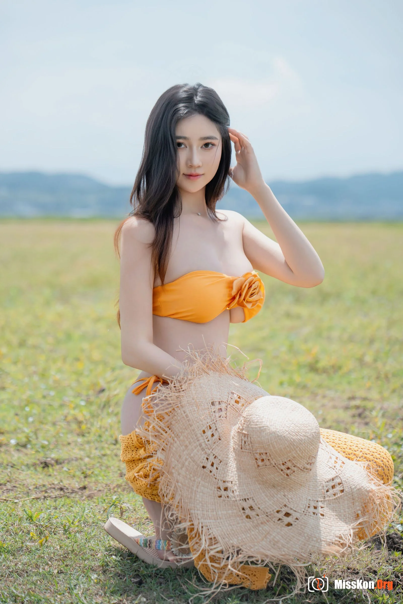 Xia Lu - Photo 30